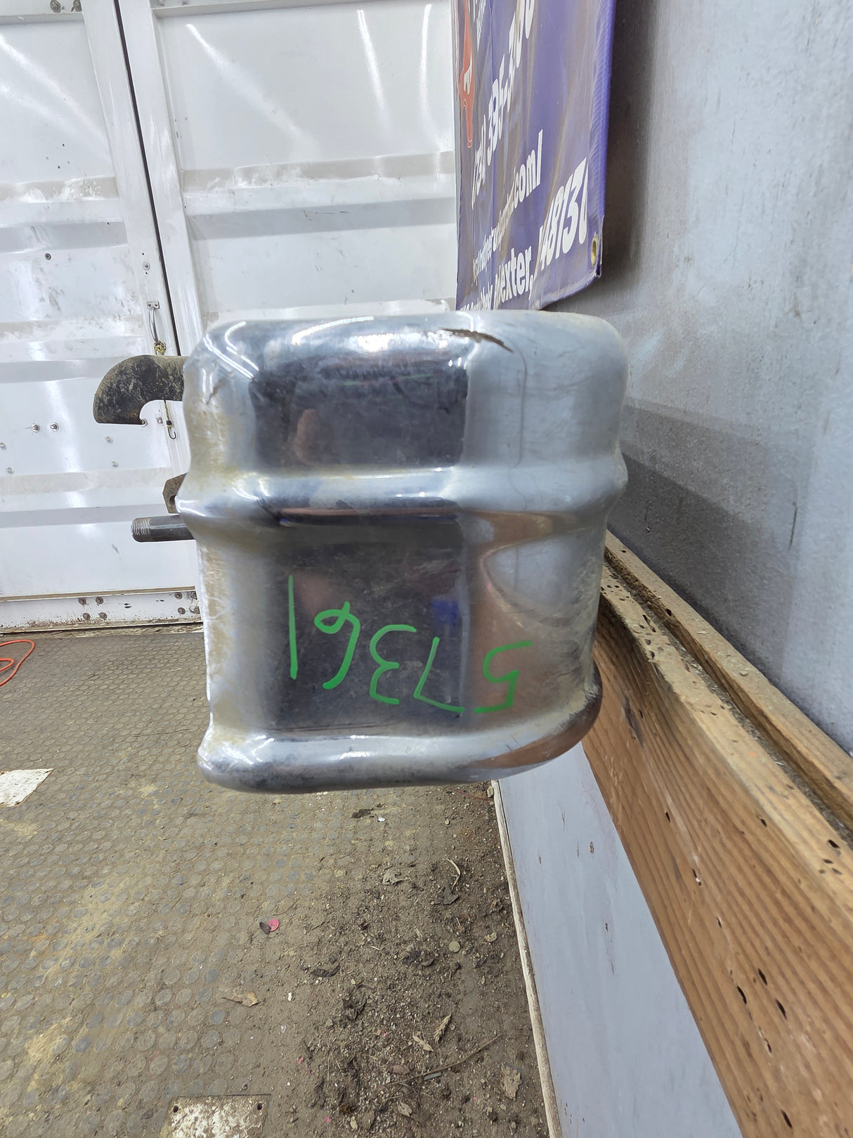 1985-1991 Chevrolet / GMC Square Body Rear Bumper 14043836