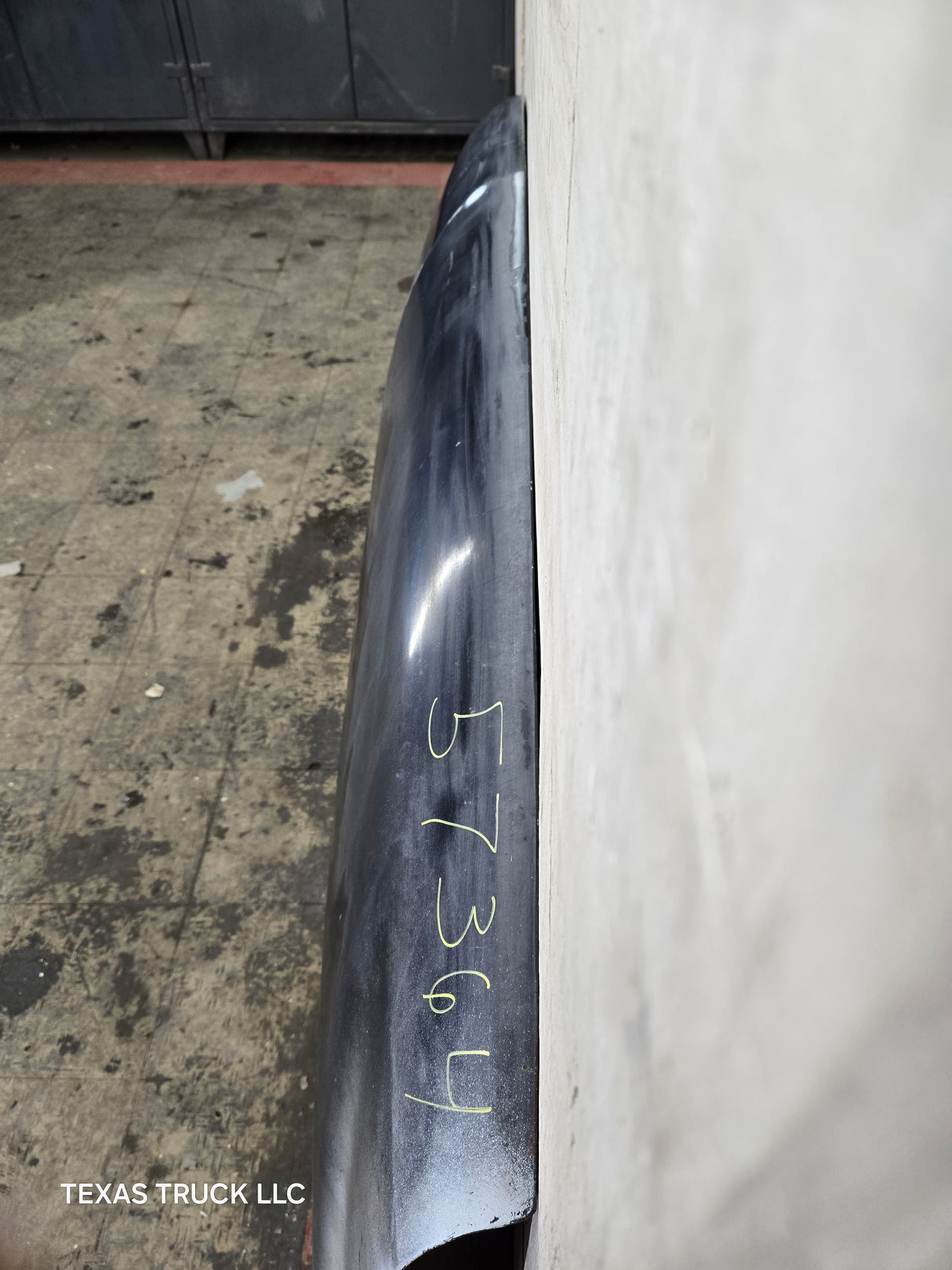 1999-2002 Chevrolet Silverado / Suburban 1500 2500 Hood