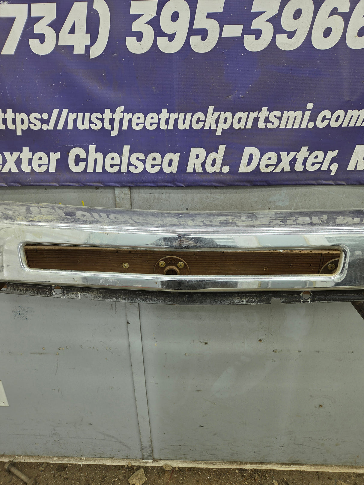 2007-2010 Chevrolet Silverado 2500 3500 HD Front Bumper Face Bar