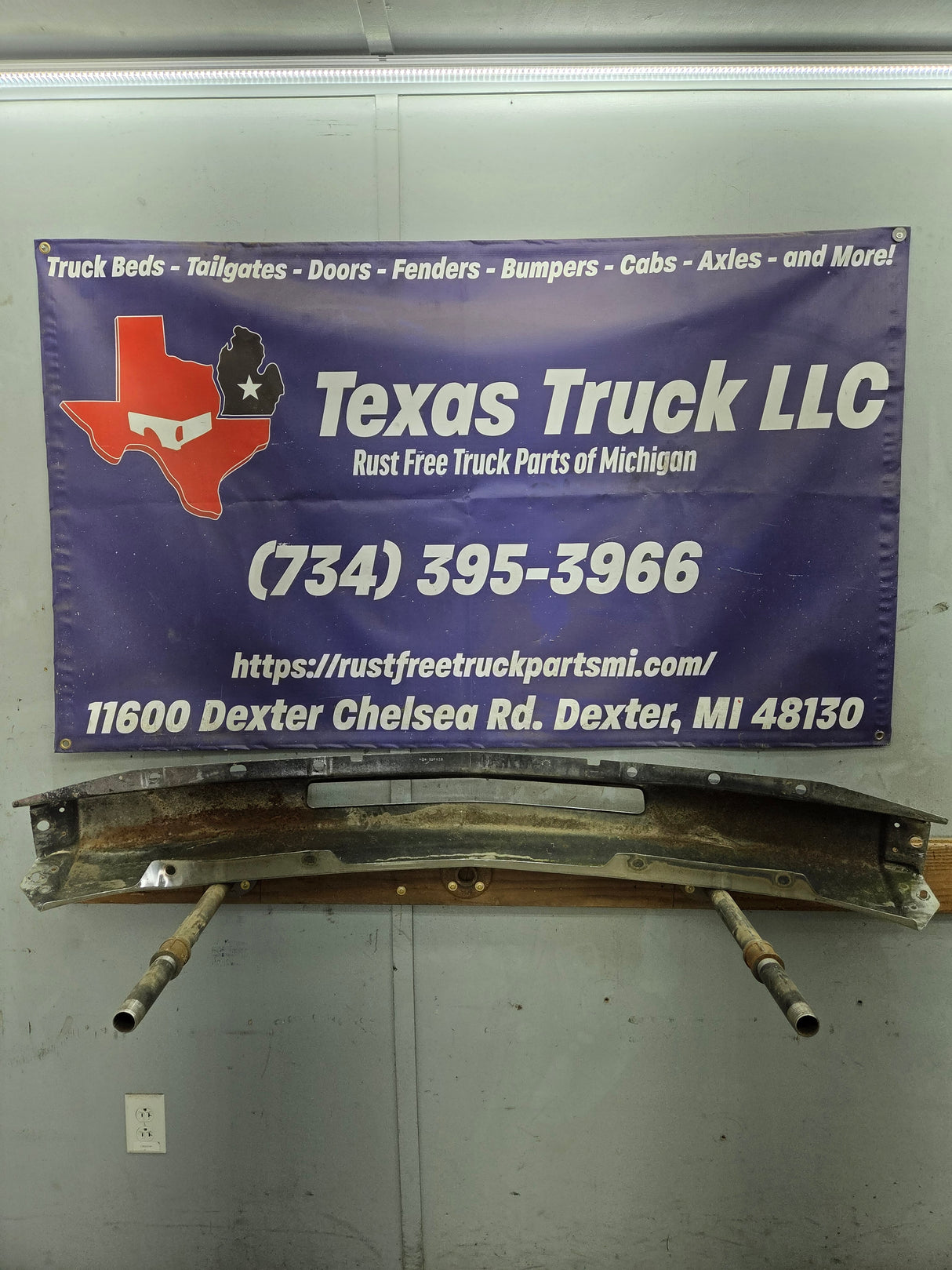 2007-2010 Chevrolet Silverado 2500 3500 HD Front Bumper Face Bar