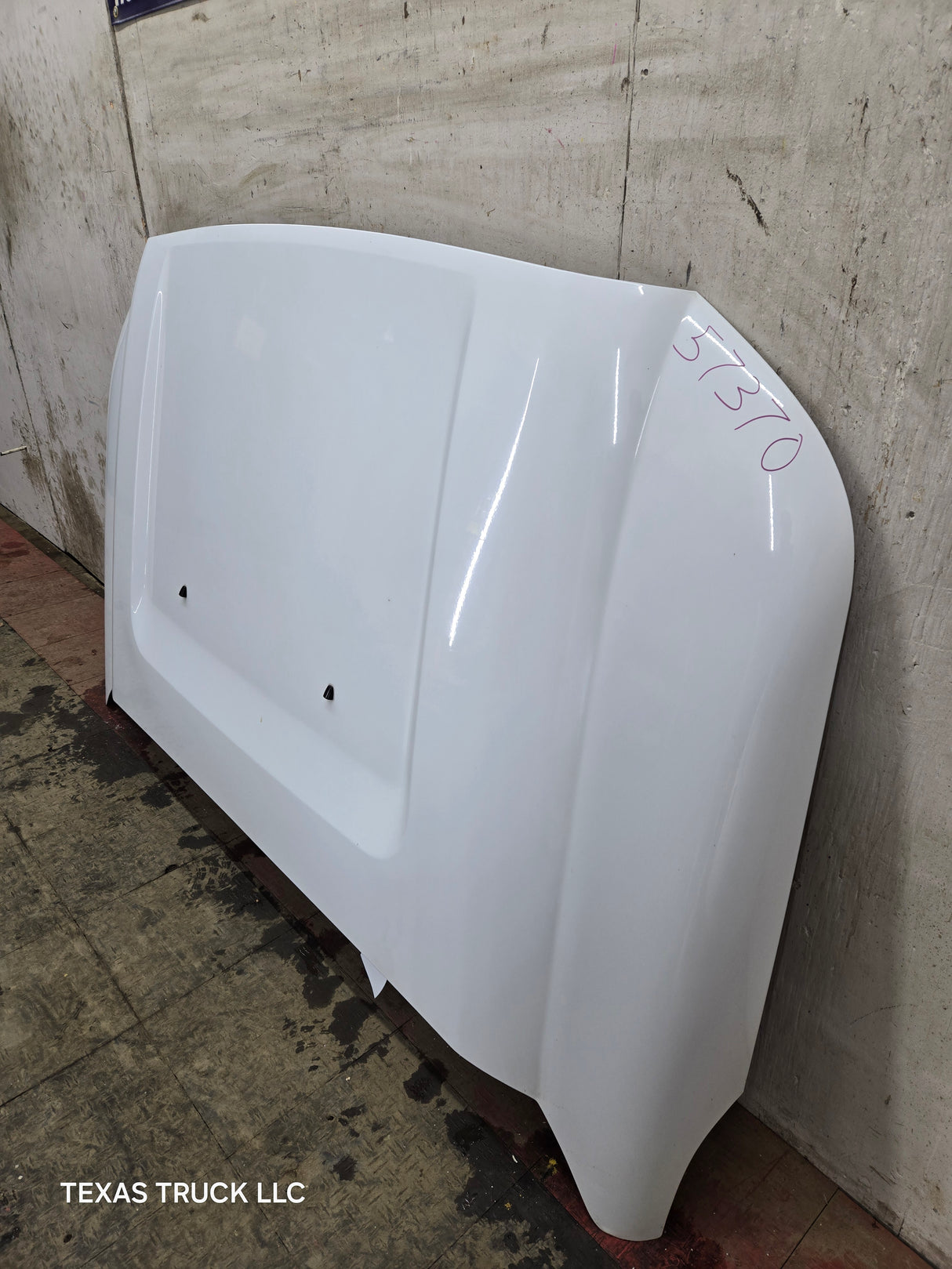 2011-2016 Ford Super Duty Hood F250 F350 F450 F550 - White