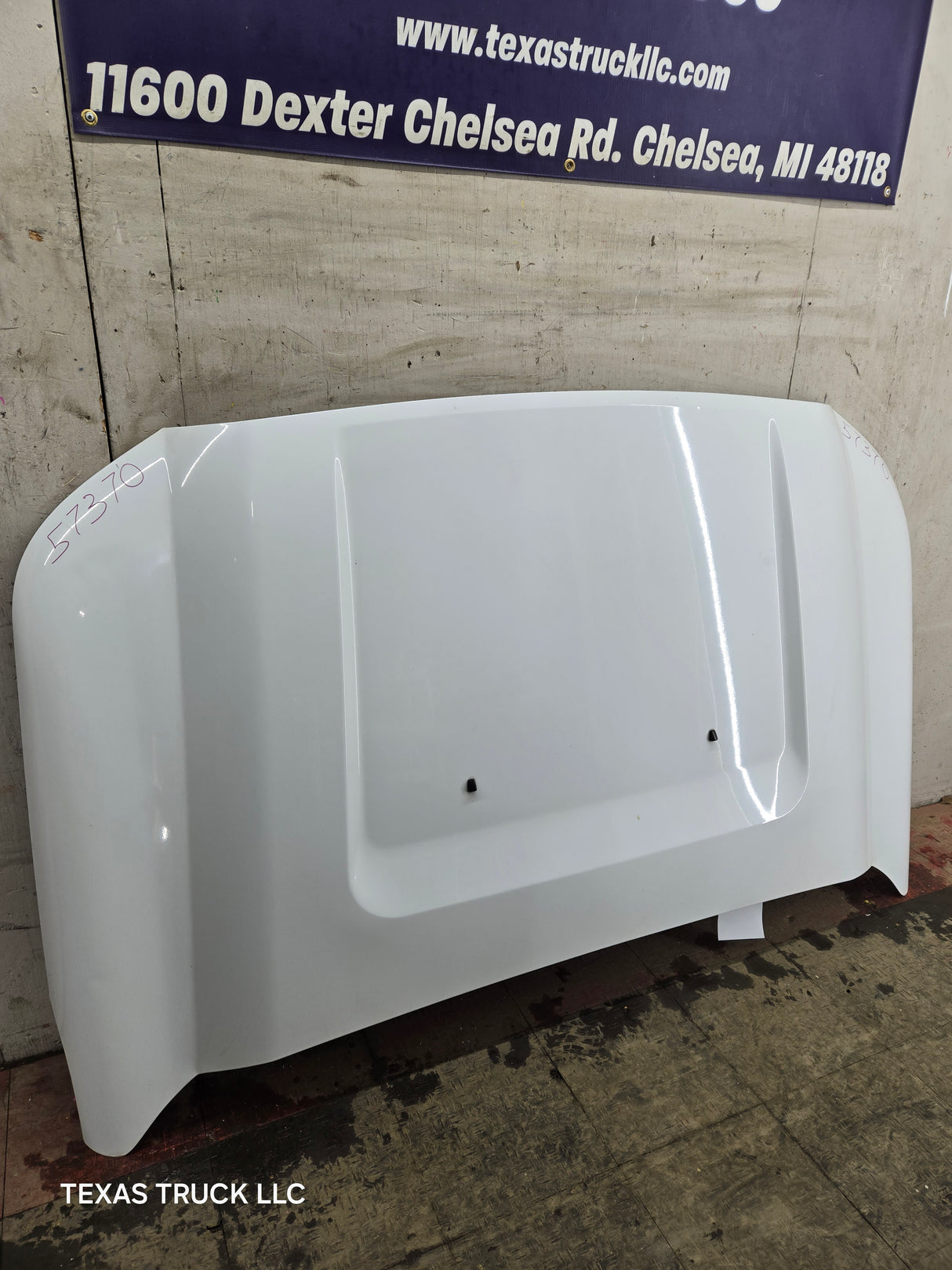 2011-2016 Ford Super Duty Hood F250 F350 F450 F550 - White