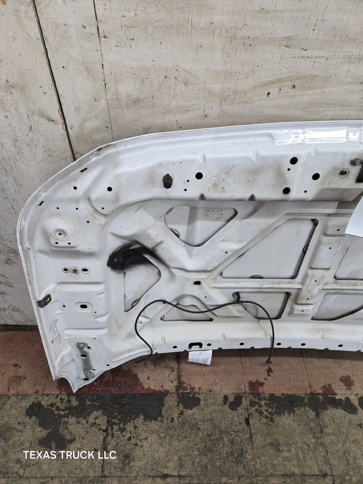 2011-2016 Ford Super Duty Hood F250 F350 F450 F550 - White