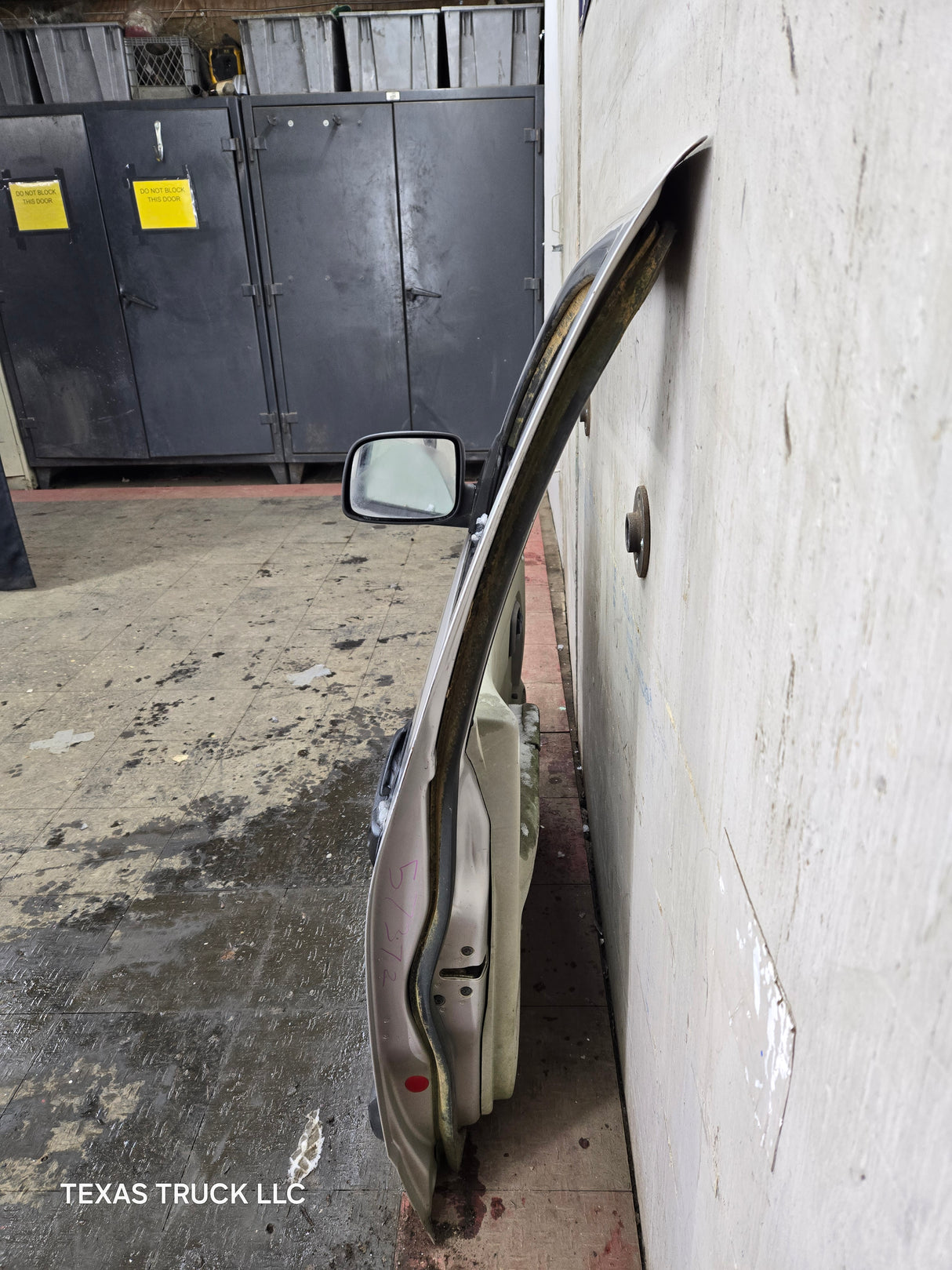 2004-2012 Chevrolet Colorado / GMC Canyon Driver Side Crew Cab Door LH