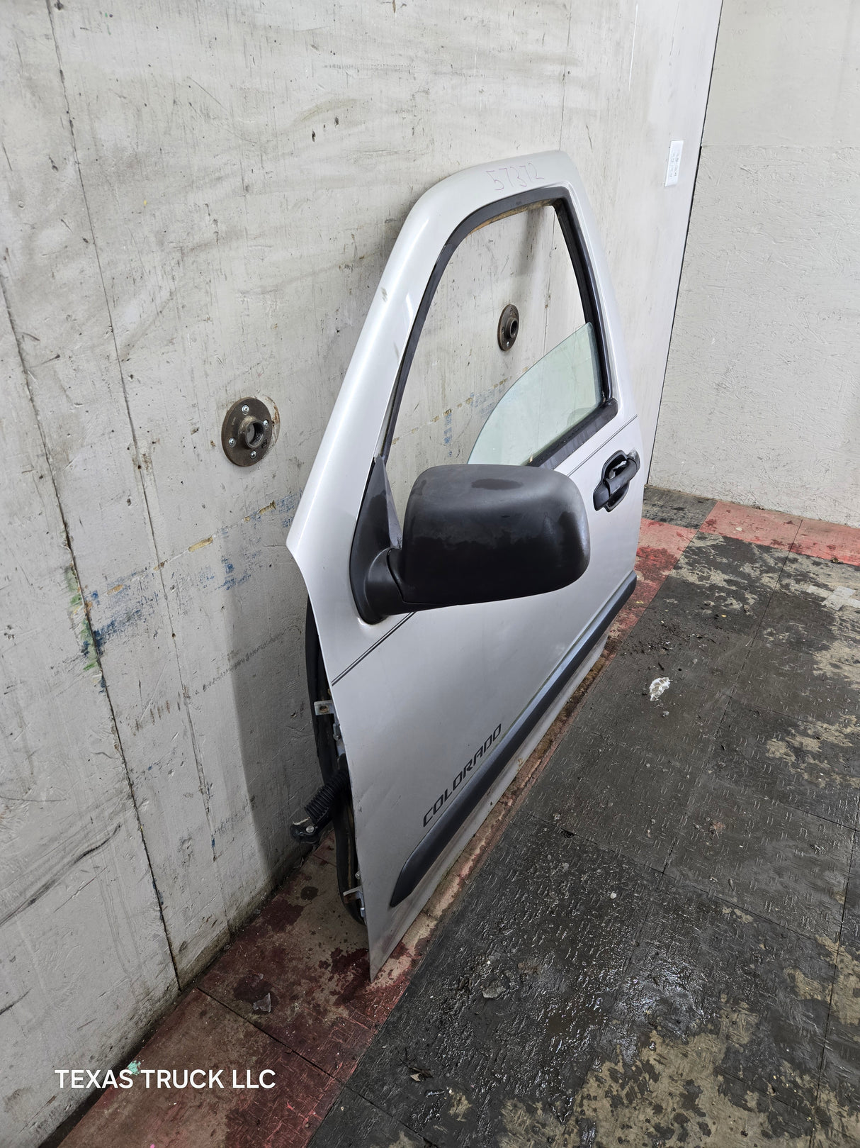 2004-2012 Chevrolet Colorado / GMC Canyon Driver Side Crew Cab Door LH