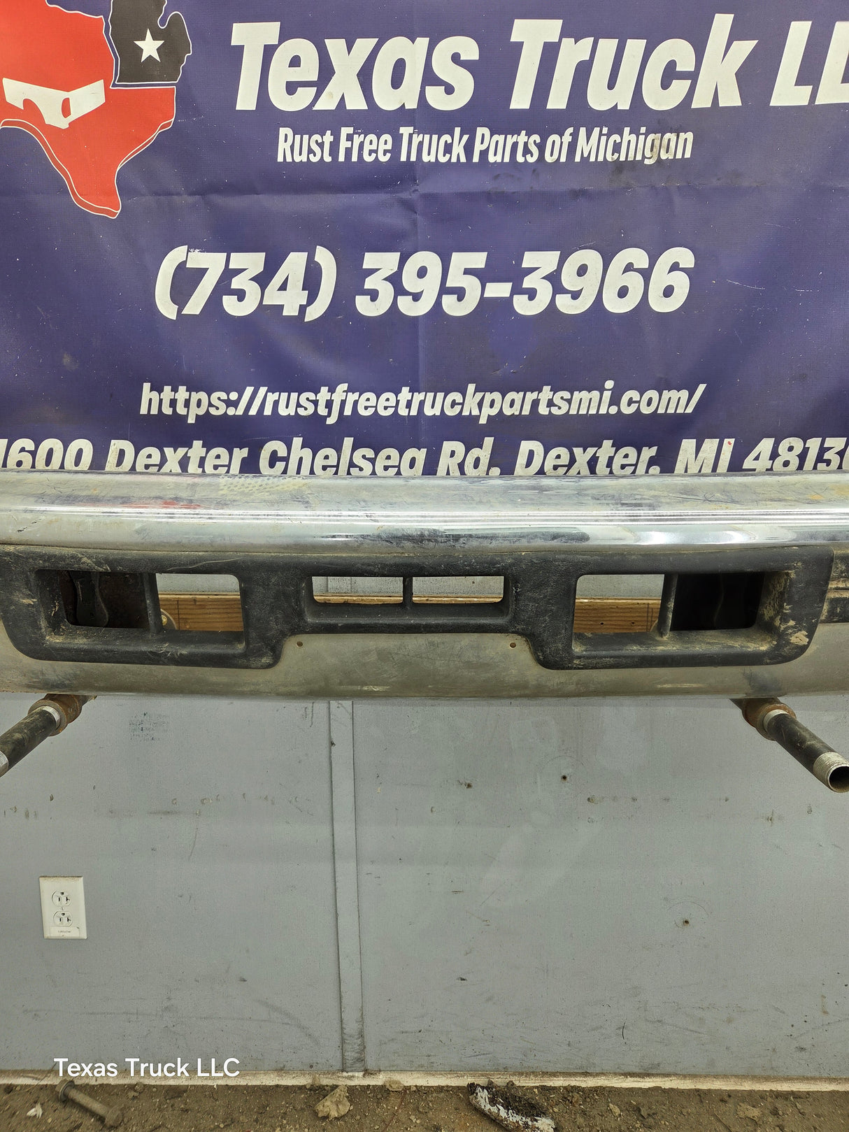1992-1997 Ford F Series F250 F350 F450 F550 Front Bumper