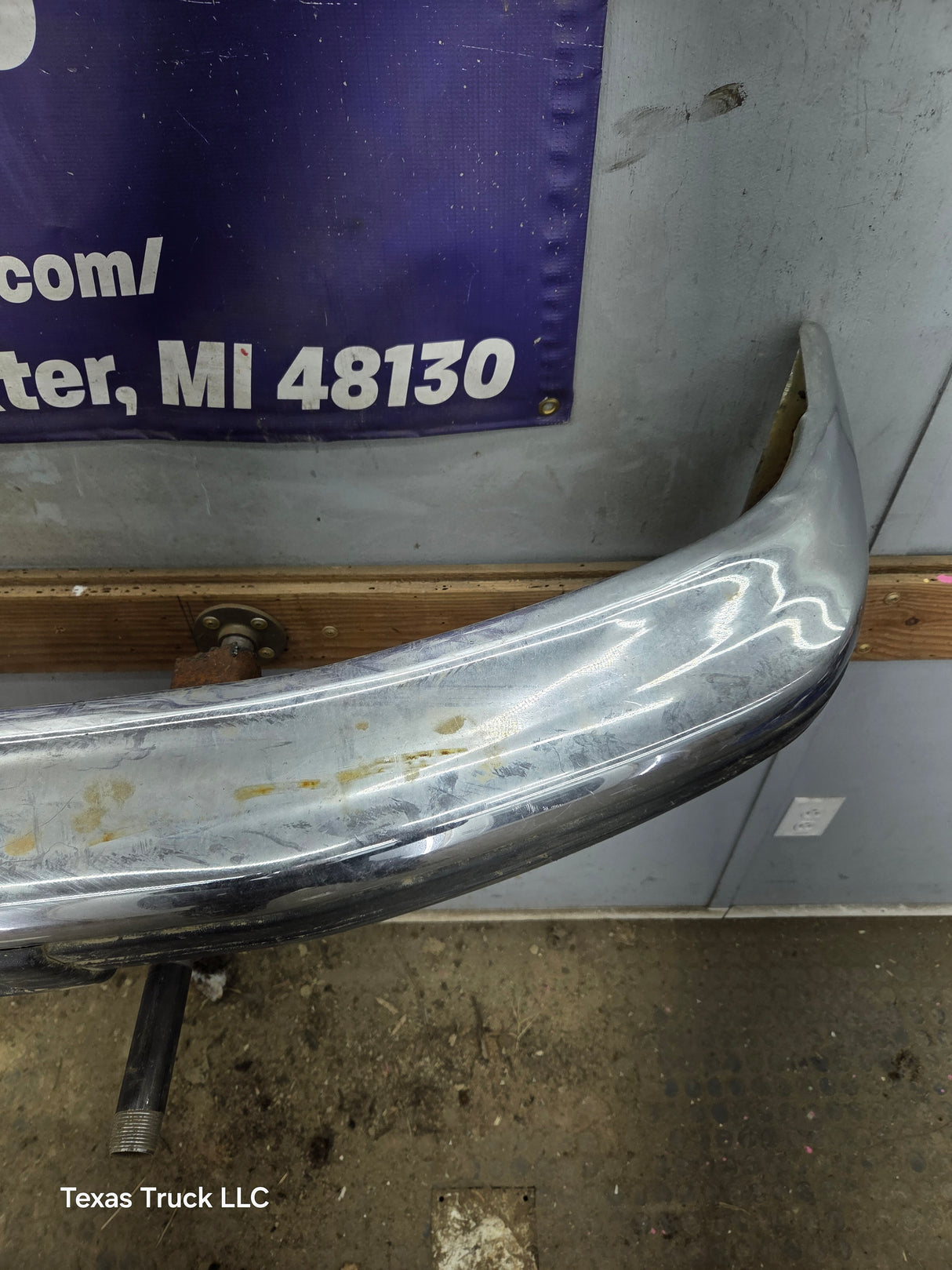 1992-1997 Ford F Series F250 F350 F450 F550 Front Bumper