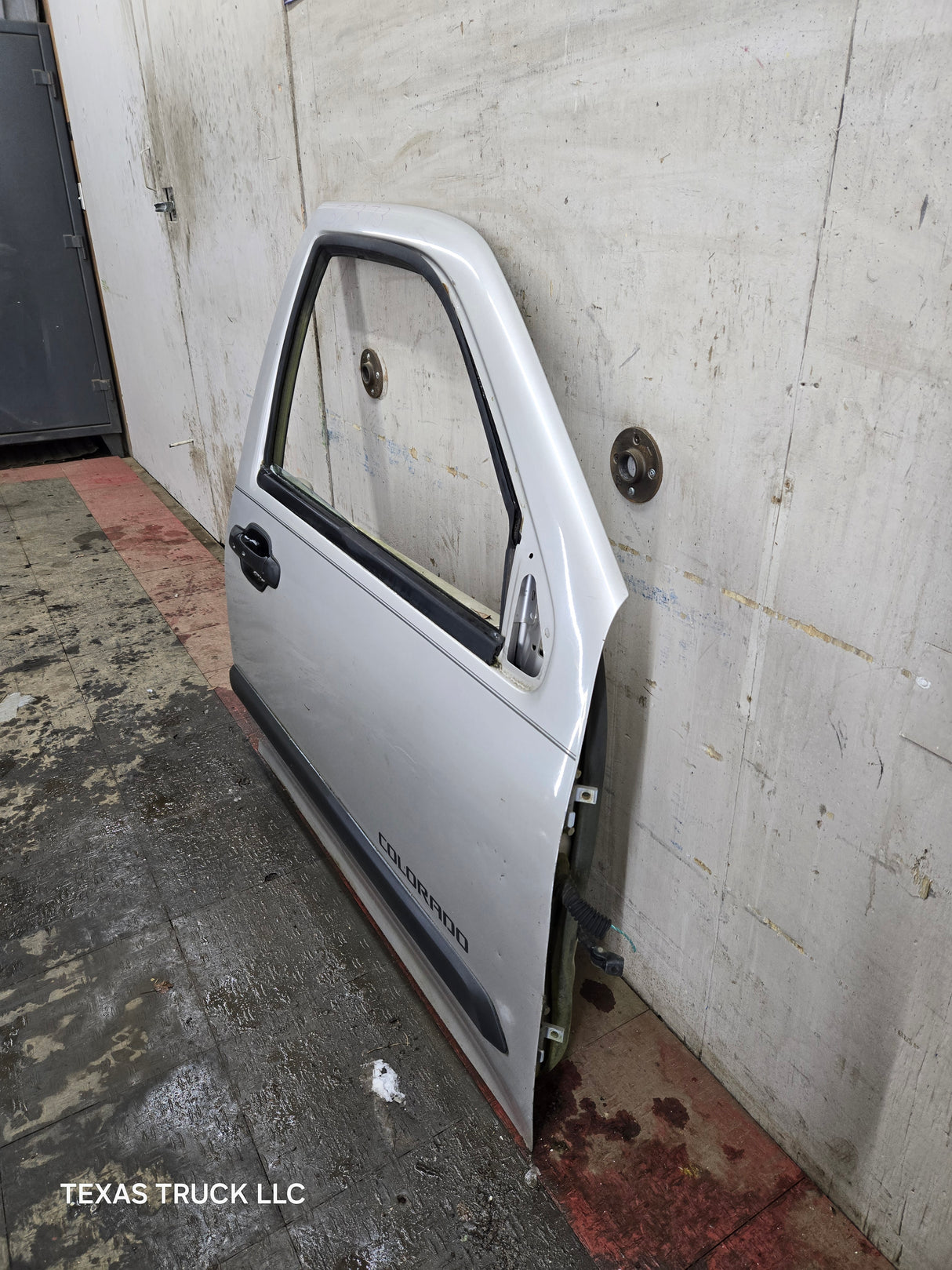 2004-2012 Chevrolet Colorado / GMC Canyon Passenger Side Crew Cab Door RH