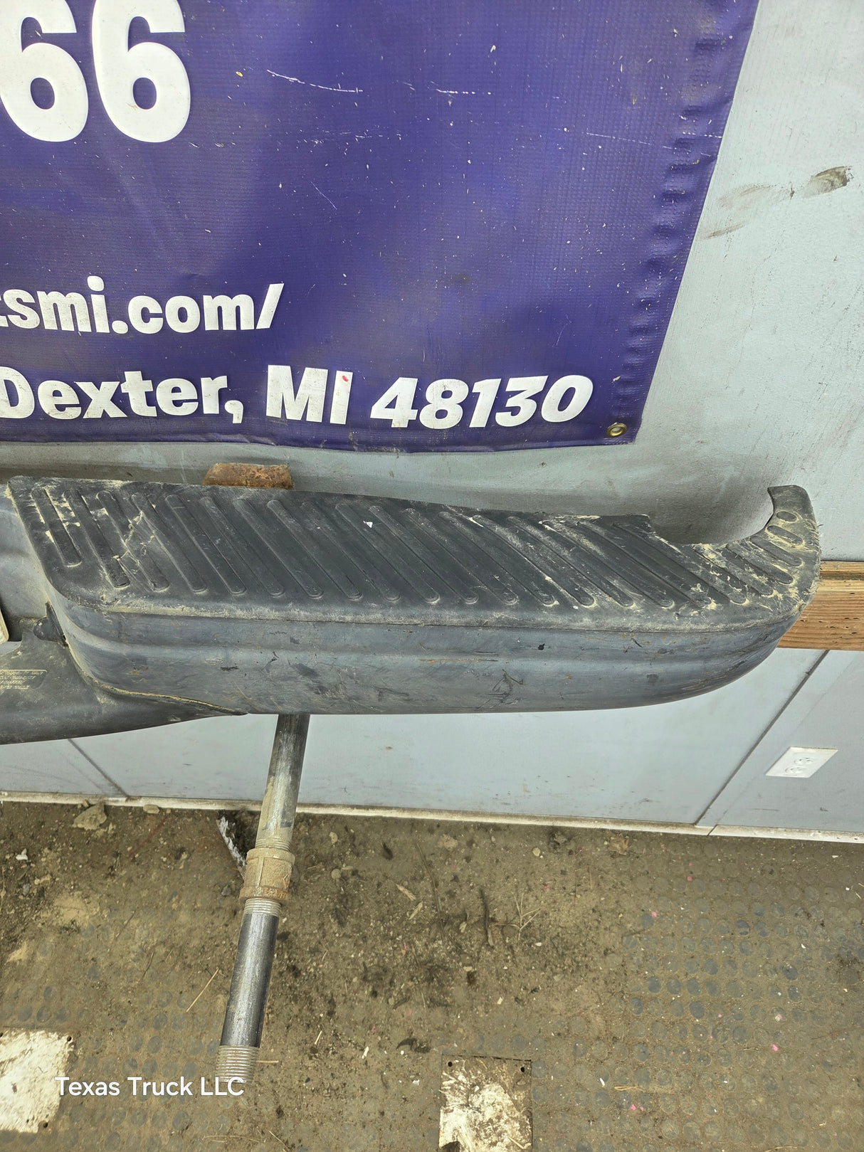 1997-2003 Ford F150 Chrome Rear Bumper