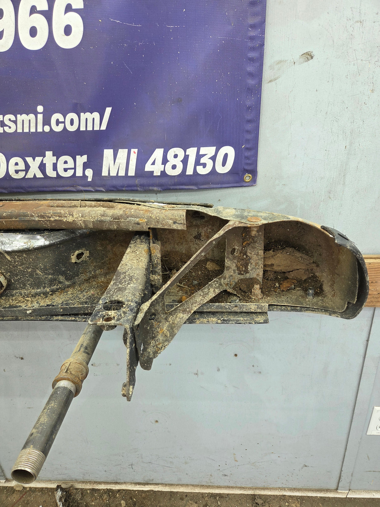 1999-2007 Chevrolet Silverado / GMC Sierra 1500 Rear Bumper