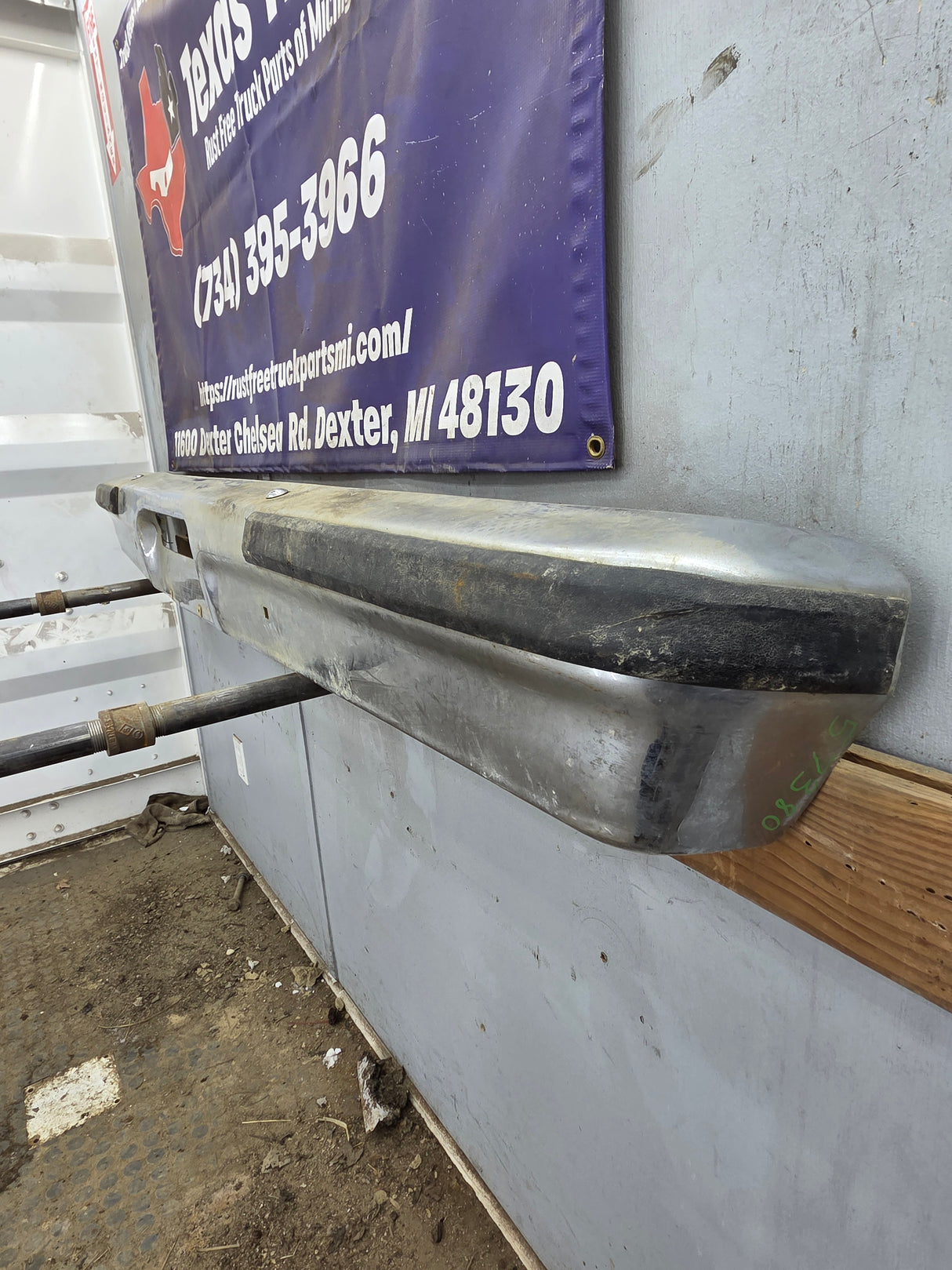 1978-1979 Ford Bronco Chrome Front Bumper