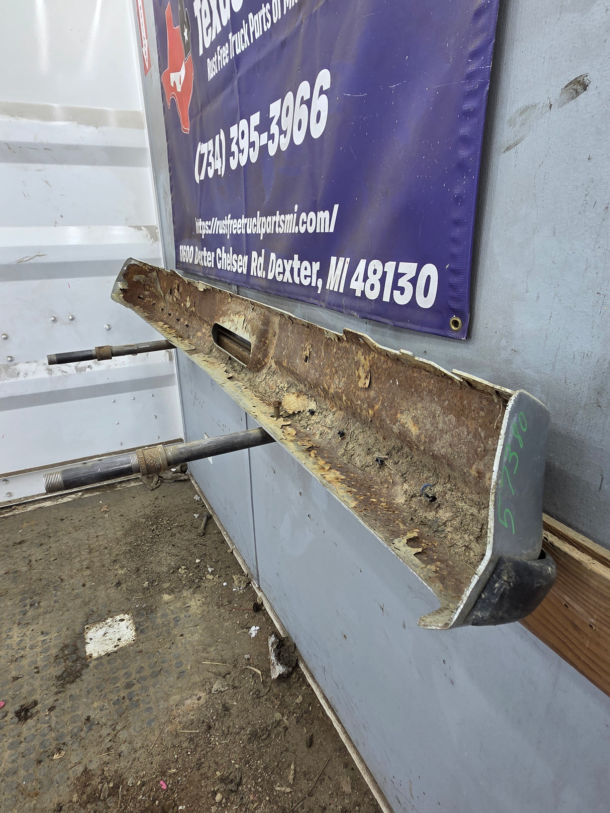 1978-1979 Ford Bronco Chrome Front Bumper