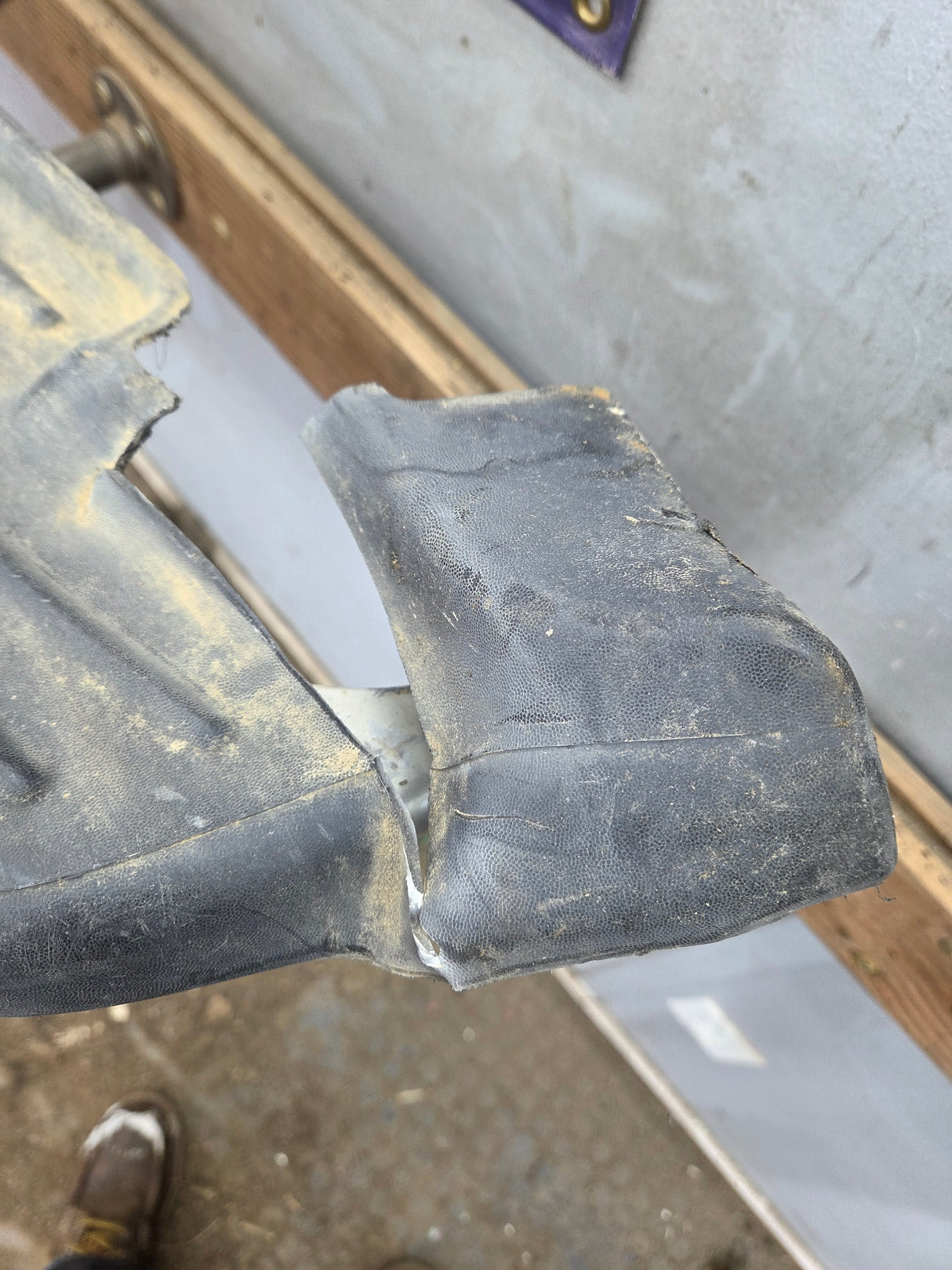1999-2007 Ford Super Duty F250 F350 F450 F550 Rear Bumper