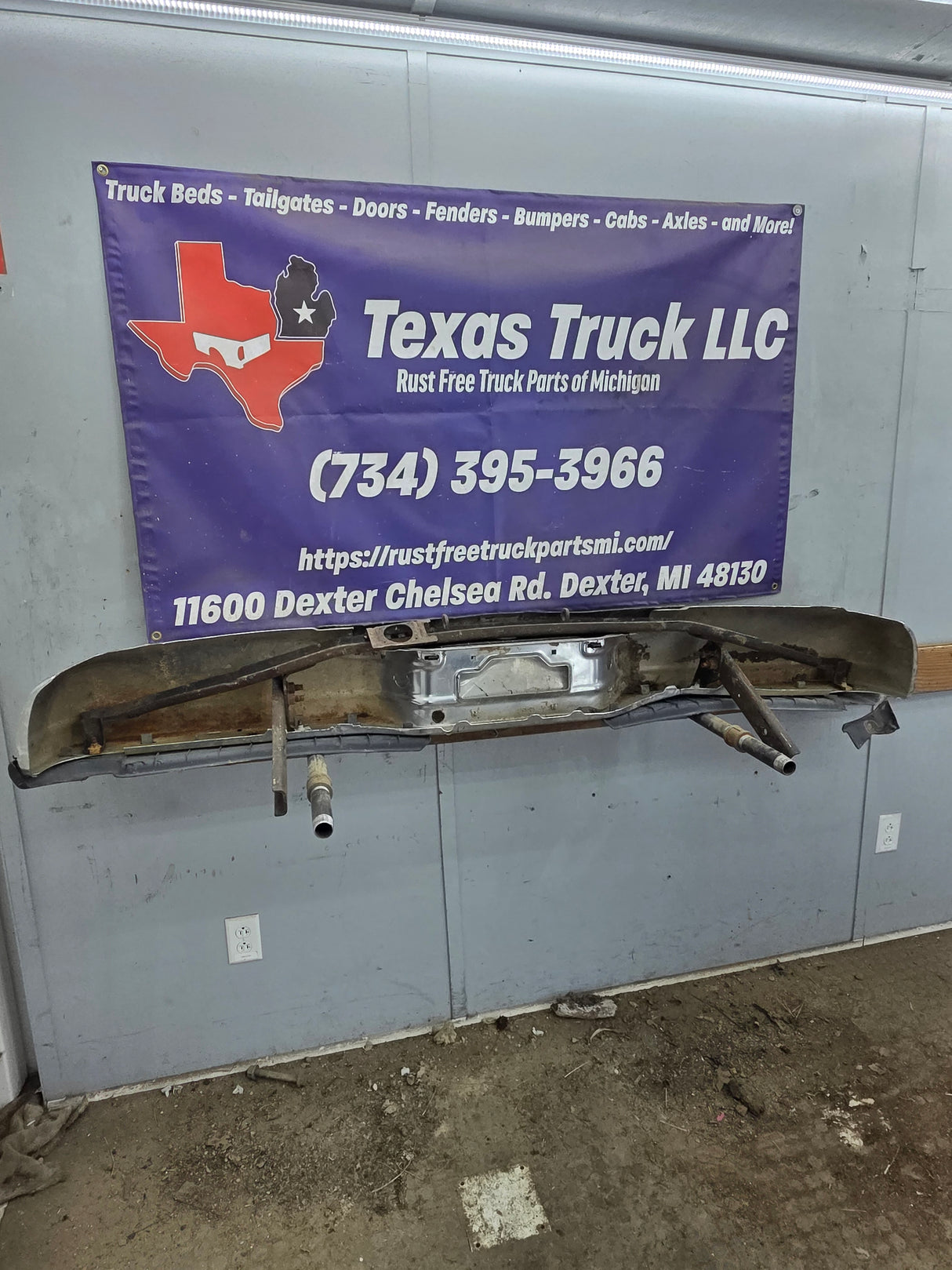 1999-2007 Ford Super Duty F250 F350 F450 F550 Rear Bumper