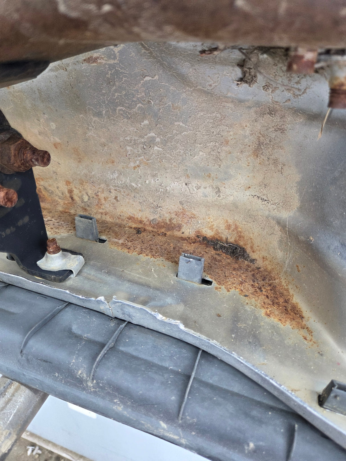 1999-2007 Ford Super Duty F250 F350 F450 F550 Rear Bumper