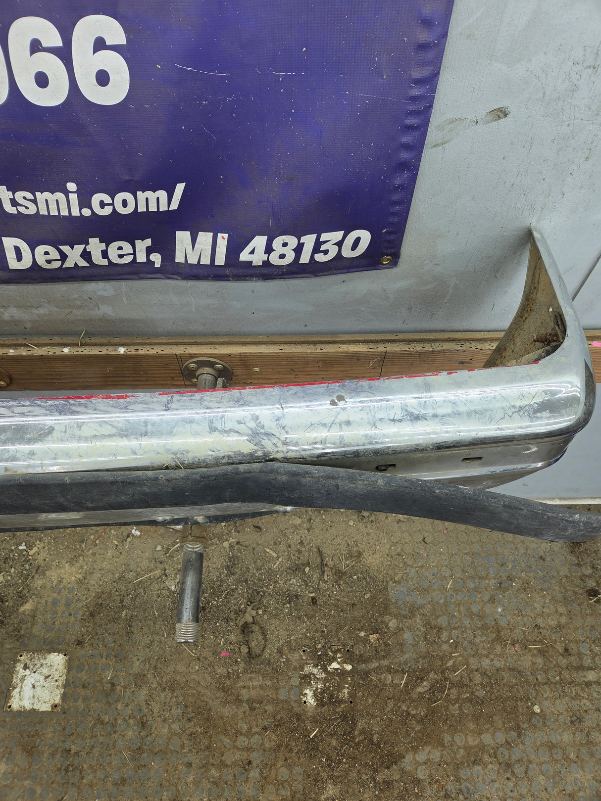 1987-1991 Ford F-150 F-250 F-350 F-450 F-550 Front Bumper Chrome