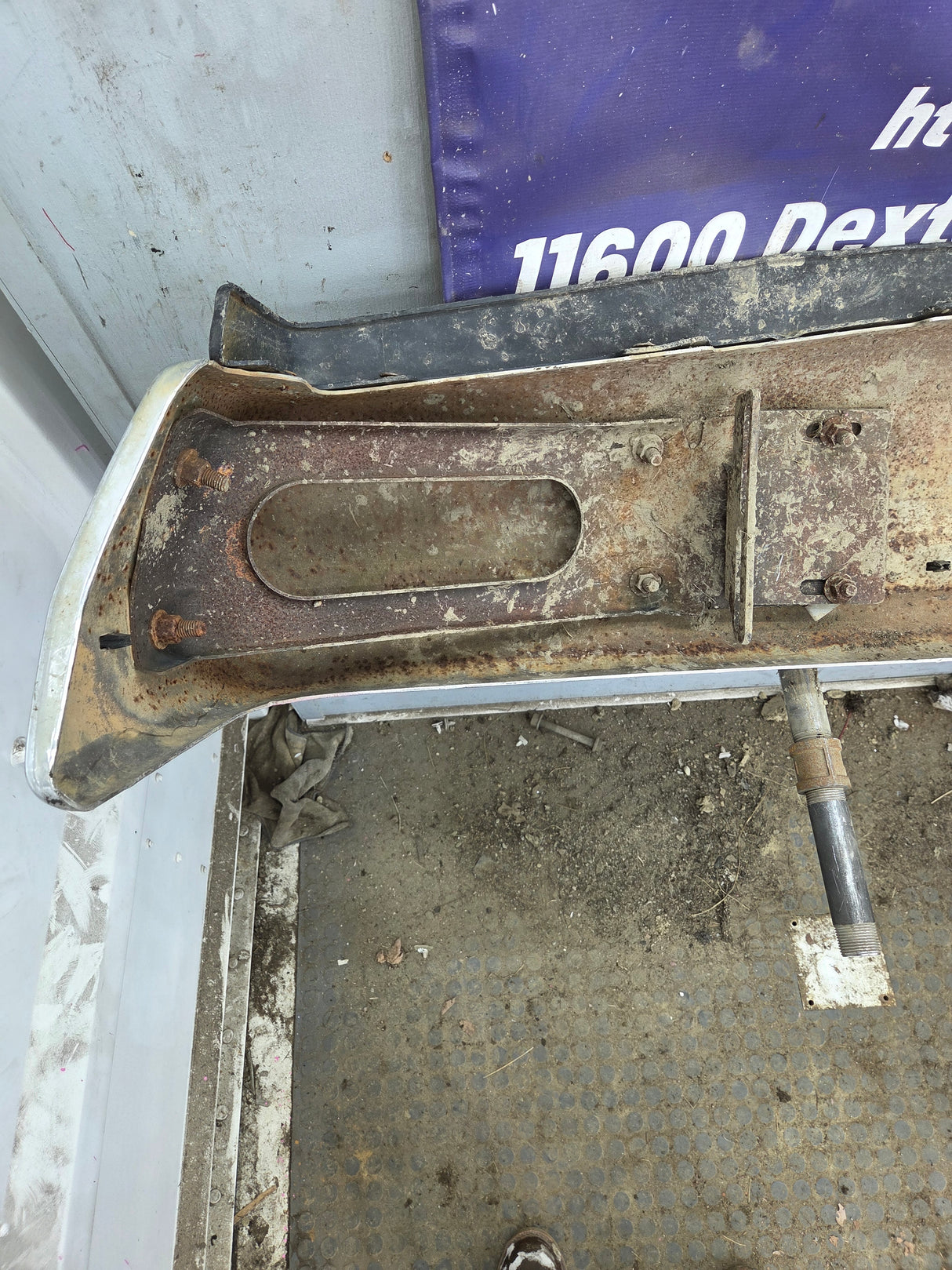 1987-1991 Ford F-150 F-250 F-350 F-450 F-550 Front Bumper Chrome