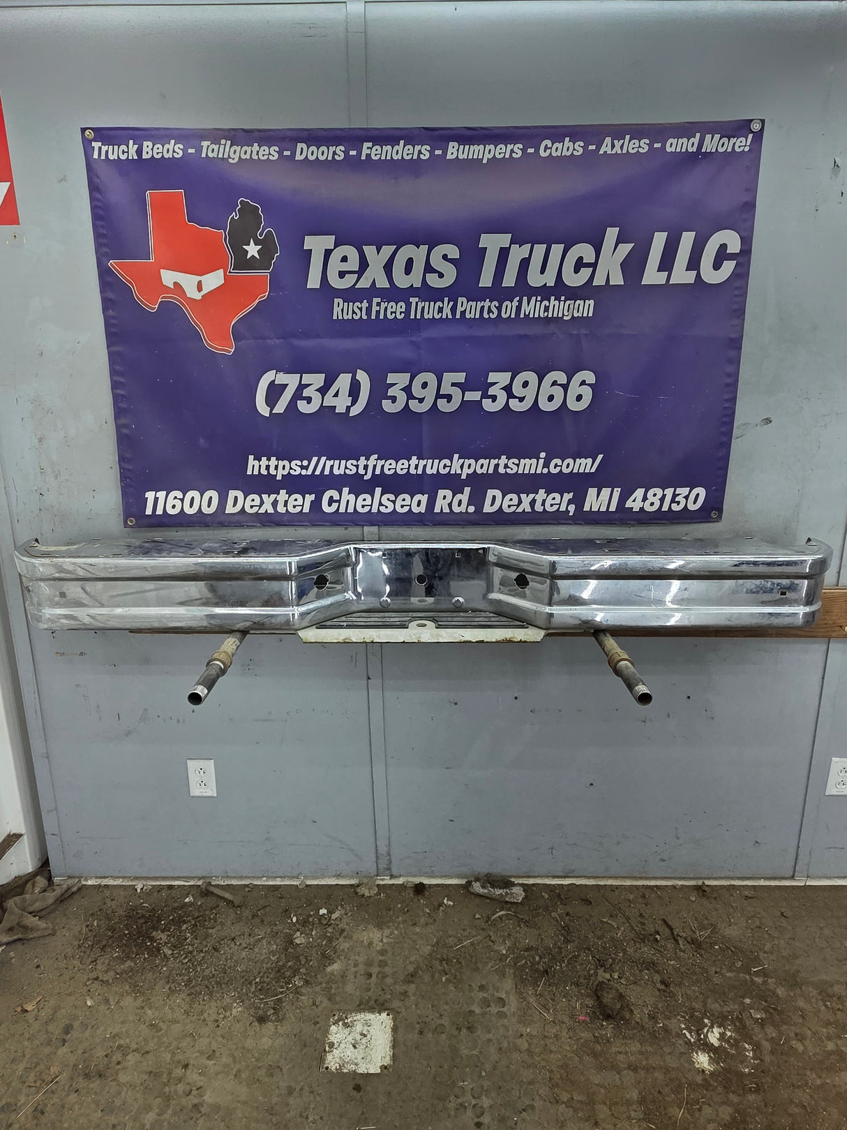 1980-1997 Ford F100 F150 F250 F350 Rear Bumper