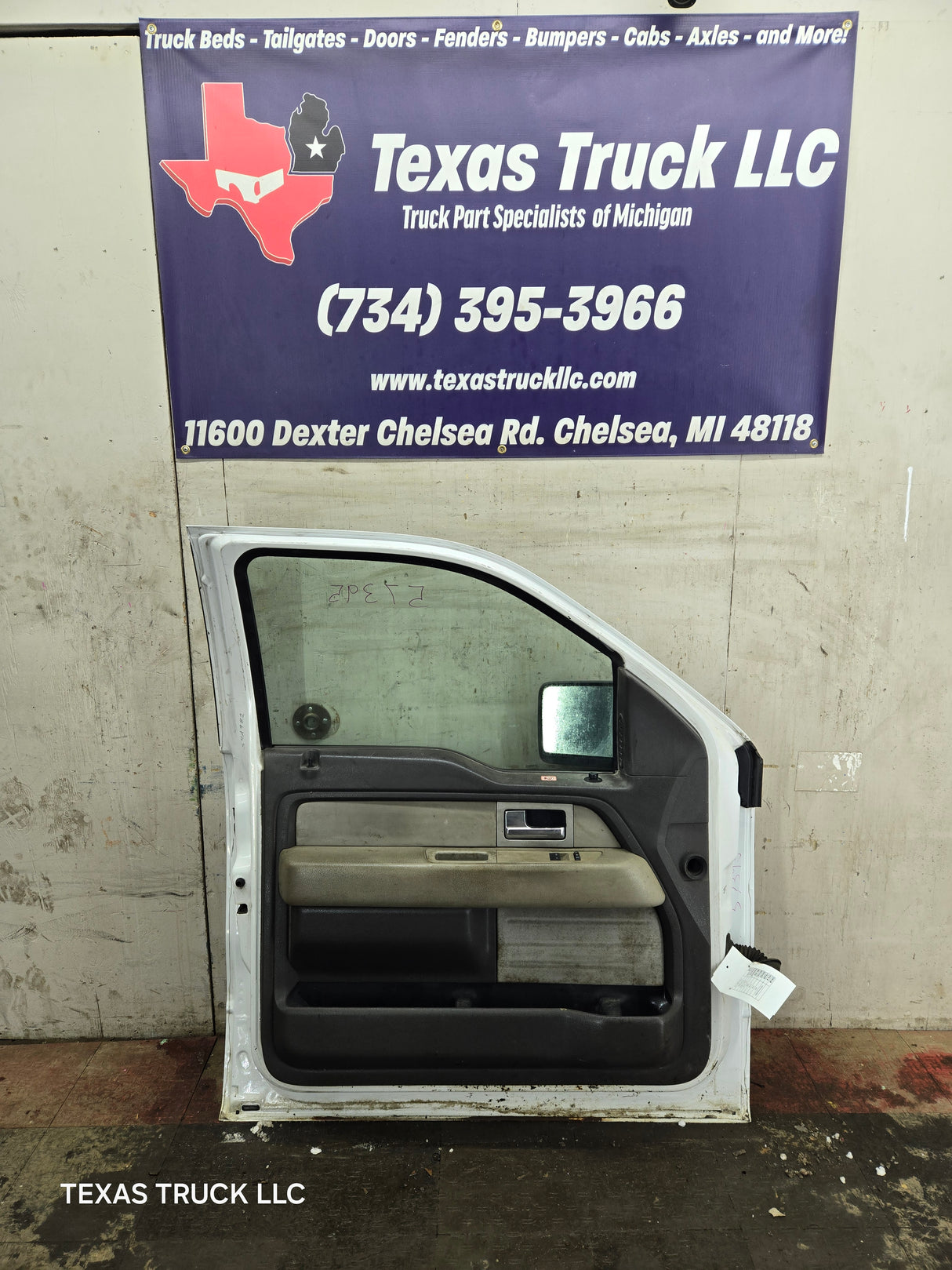 2009-2014 Ford F150 LH Driver Side Front Door