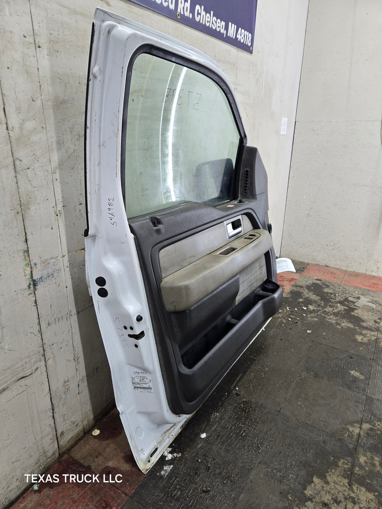 2009-2014 Ford F150 LH Driver Side Front Door