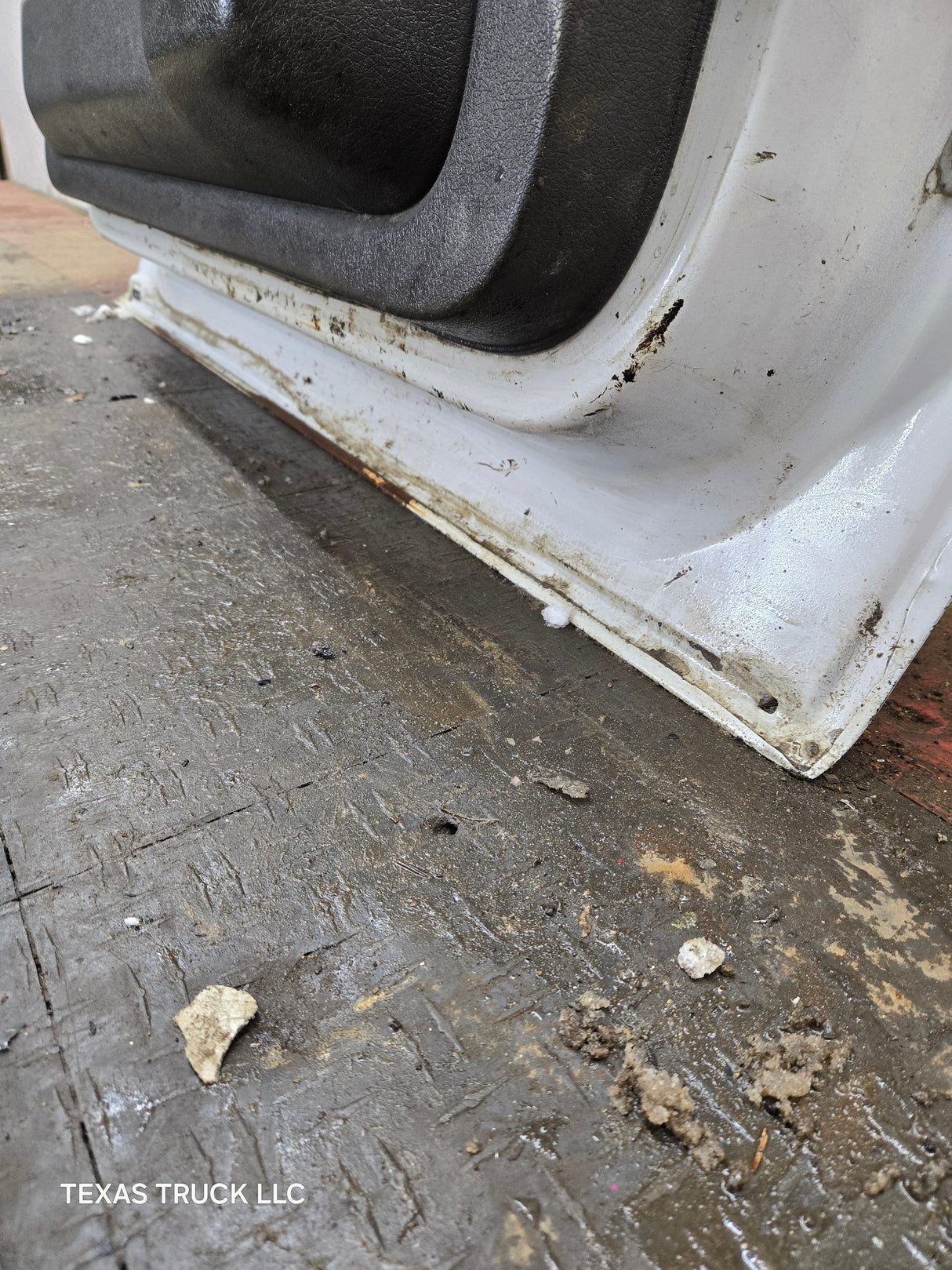 2009-2014 Ford F150 LH Driver Side Front Door