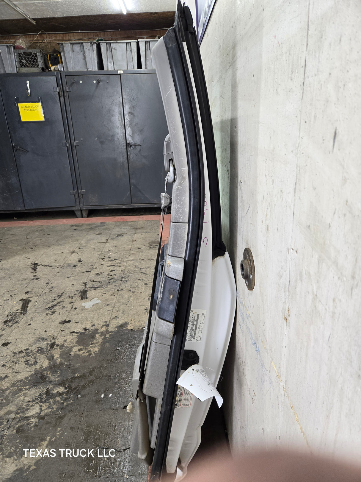 2015-2022 Ford F150 / Super Duty Extended Cab Driver Rear Door LH F250 F350 F450 F550