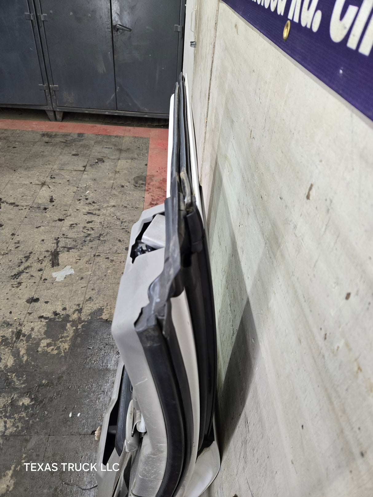 2015-2022 Ford F150 / Super Duty Extended Cab Driver Rear Door LH F250 F350 F450 F550