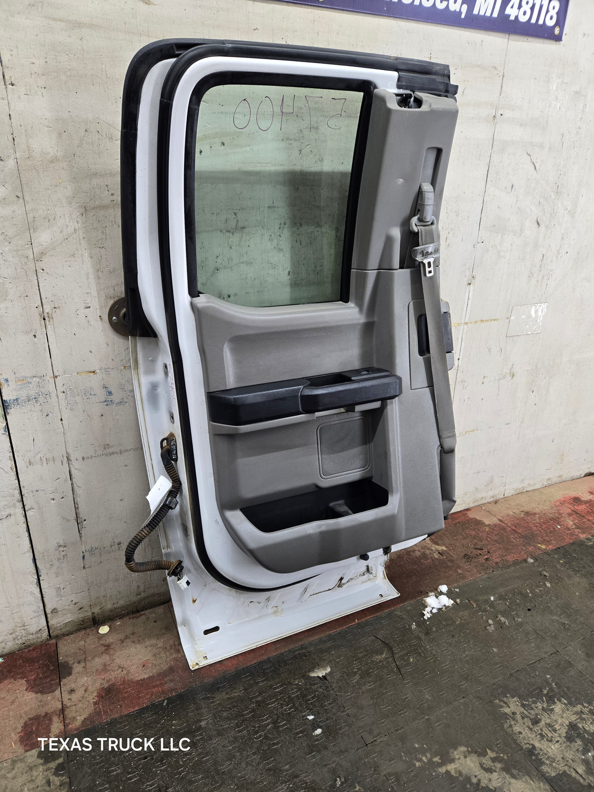 2015-2022 Ford F150 / Super Duty Extended Cab Driver Rear Door LH F250 F350 F450 F550