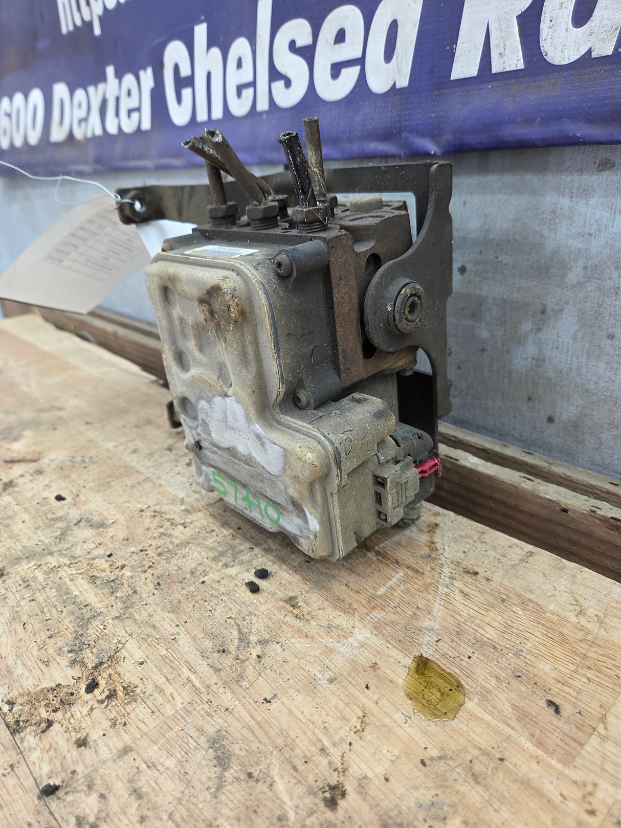 2001-2002 Chevrolet Silverado 2500 ABS Pump Module Control Assembly 13354720