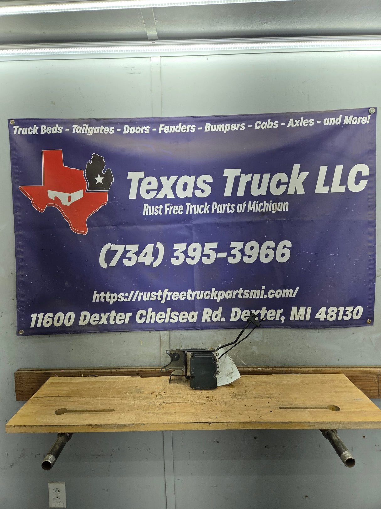 2015-2016 Ford F150 ABS Pump Module Control Assembly