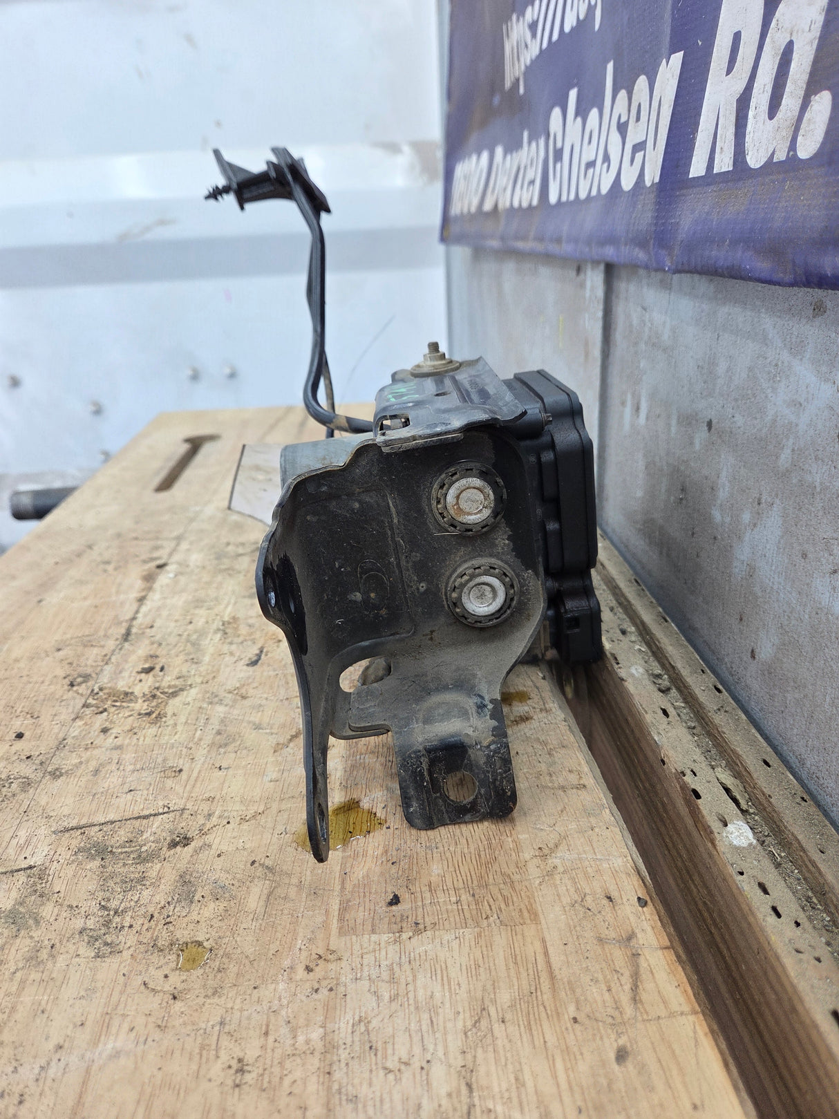 2015-2016 Ford F150 ABS Pump Module Control Assembly