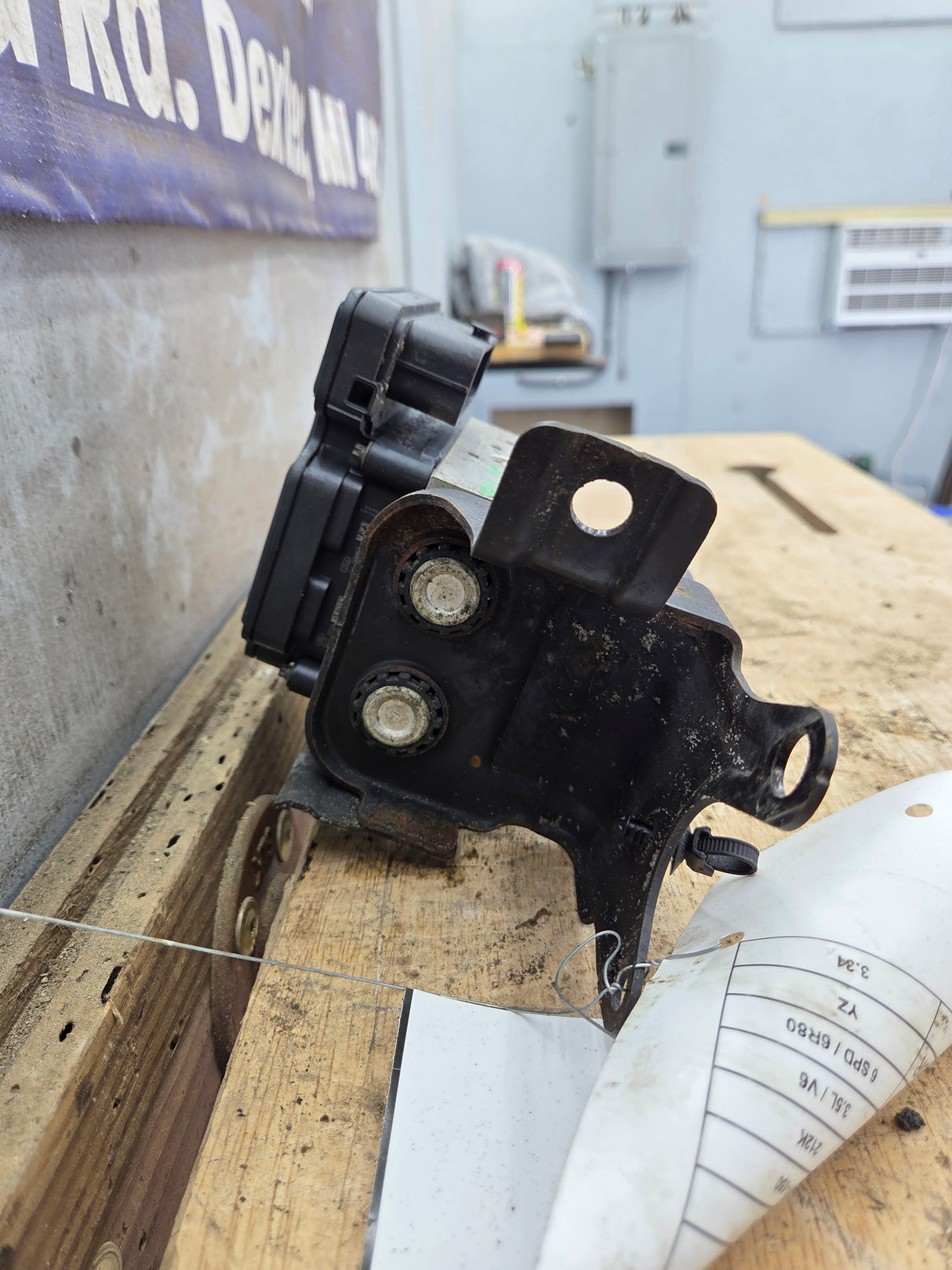 2015-2016 Ford F150 ABS Pump Module Control Assembly