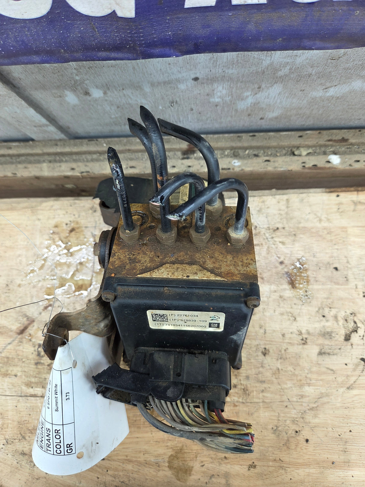 2012-2014 Chevrolet Silverado GMC 2500 3500 ABS Pump Module 4 Wheel ABS 22761034