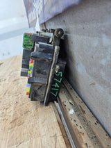 1999-2002 Chevrolet Silverado / GMC Sierra 1500 250 3500 Engine Bay Fuse Box