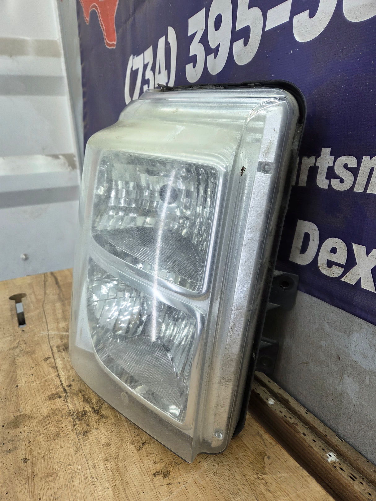 2011-2016 Ford Super Duty F250 F350 F450 F550 RH Passenger Side Headlight 6.7L Power Stroke 6.2L BC34-13005-A