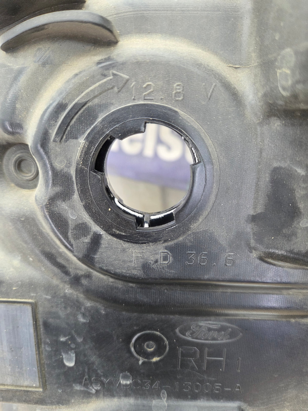 2011-2016 Ford Super Duty F250 F350 F450 F550 RH Passenger Side Headlight 6.7L Power Stroke 6.2L BC34-13005-A