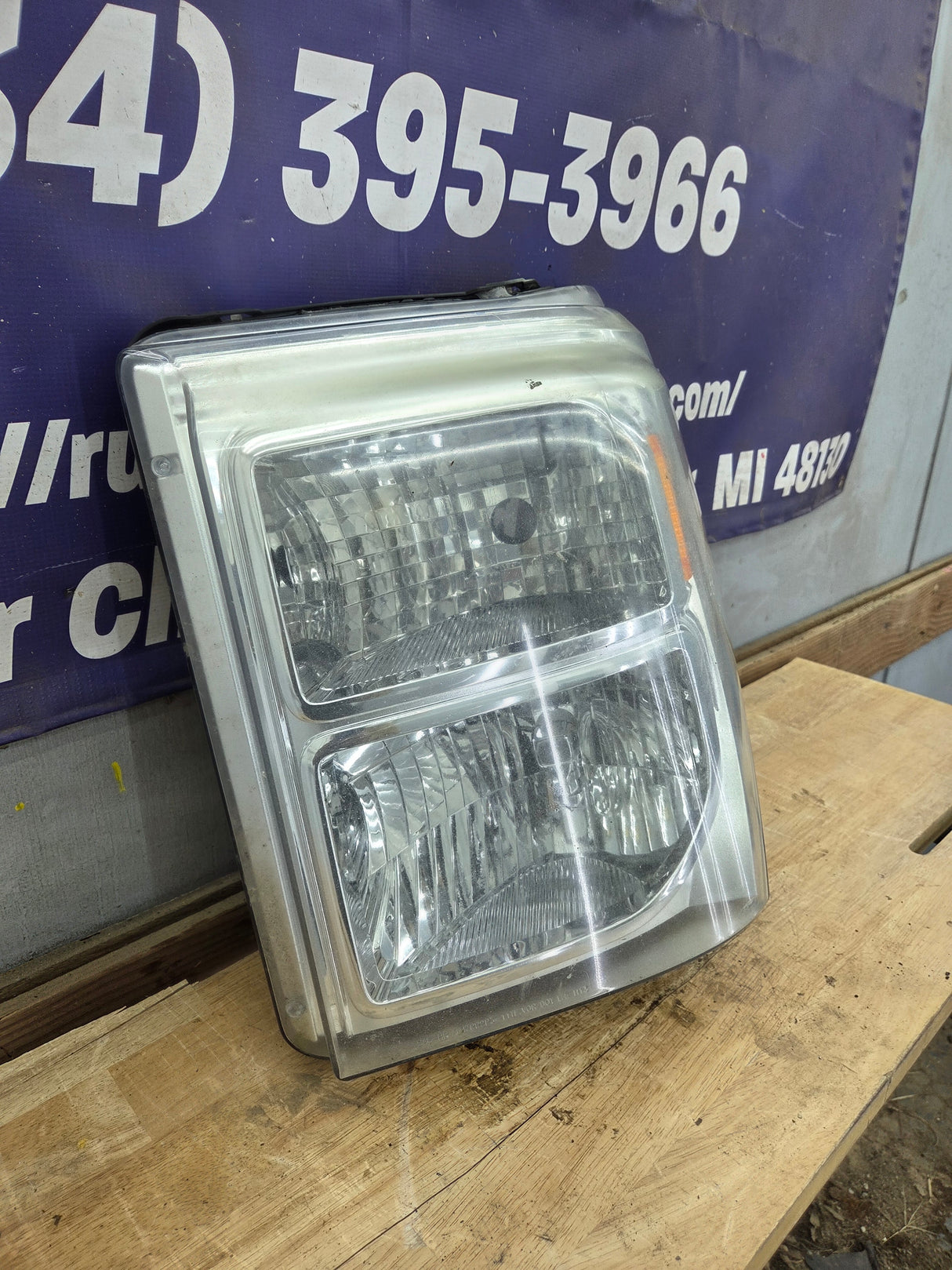 2011-2016 Ford Super Duty F250 F350 F450 F550 LH Driver Side Headlight BC34-13006-A 6.7L Power Stroke 6.2L Gas