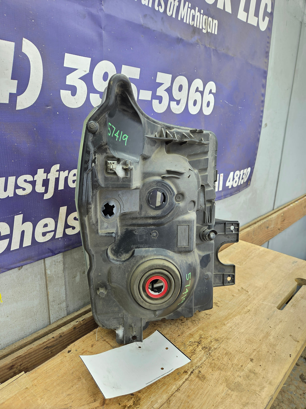 2011-2016 Ford Super Duty F250 F350 F450 F550 LH Driver Side Headlight BC34-13006-A 6.7L Power Stroke 6.2L Gas