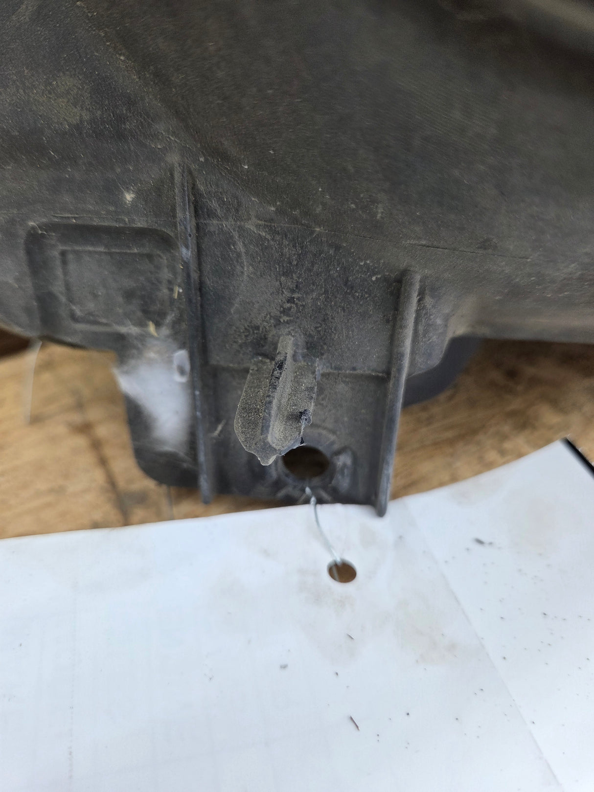 2011-2016 Ford Super Duty F250 F350 F450 F550 LH Driver Side Headlight BC34-13006-A 6.7L Power Stroke 6.2L Gas