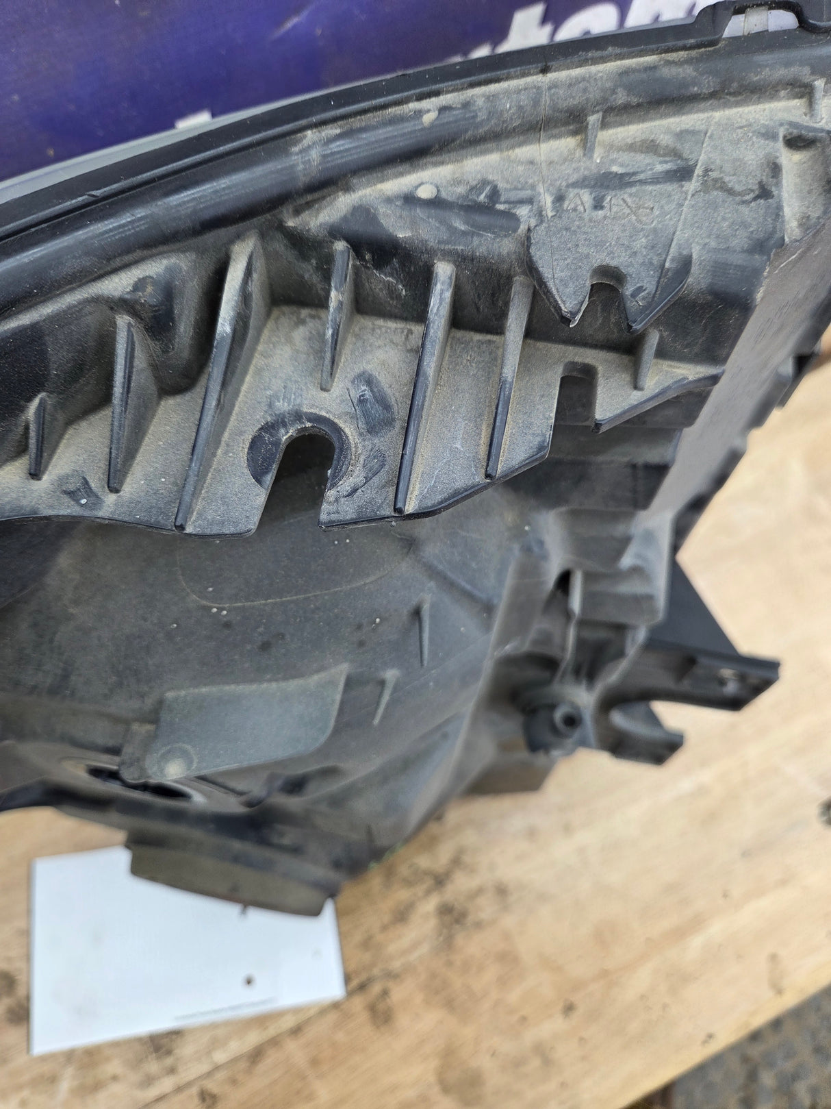 2011-2016 Ford Super Duty F250 F350 F450 F550 LH Driver Side Headlight BC34-13006-A 6.7L Power Stroke 6.2L Gas