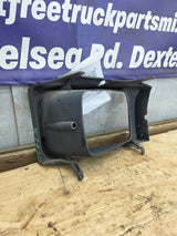 1999-2004 Ford Super Duty F250 F350 F450 F550 RH Right Passenger Headlight Bezel Surround Trim Ring