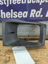 1999-2004 Ford Super Duty F250 F350 F450 F550 LH Driver Side Headlight Bezel Surround Trim Ring