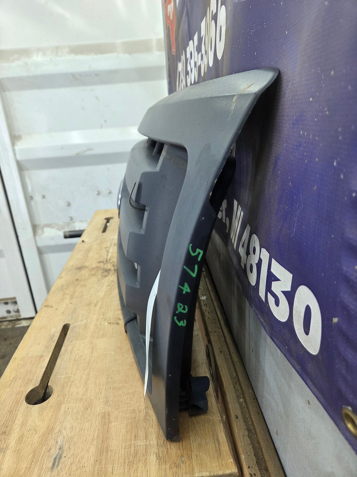 2009-2012 Ford F150 Grill XL - Black 9L3Z8200A