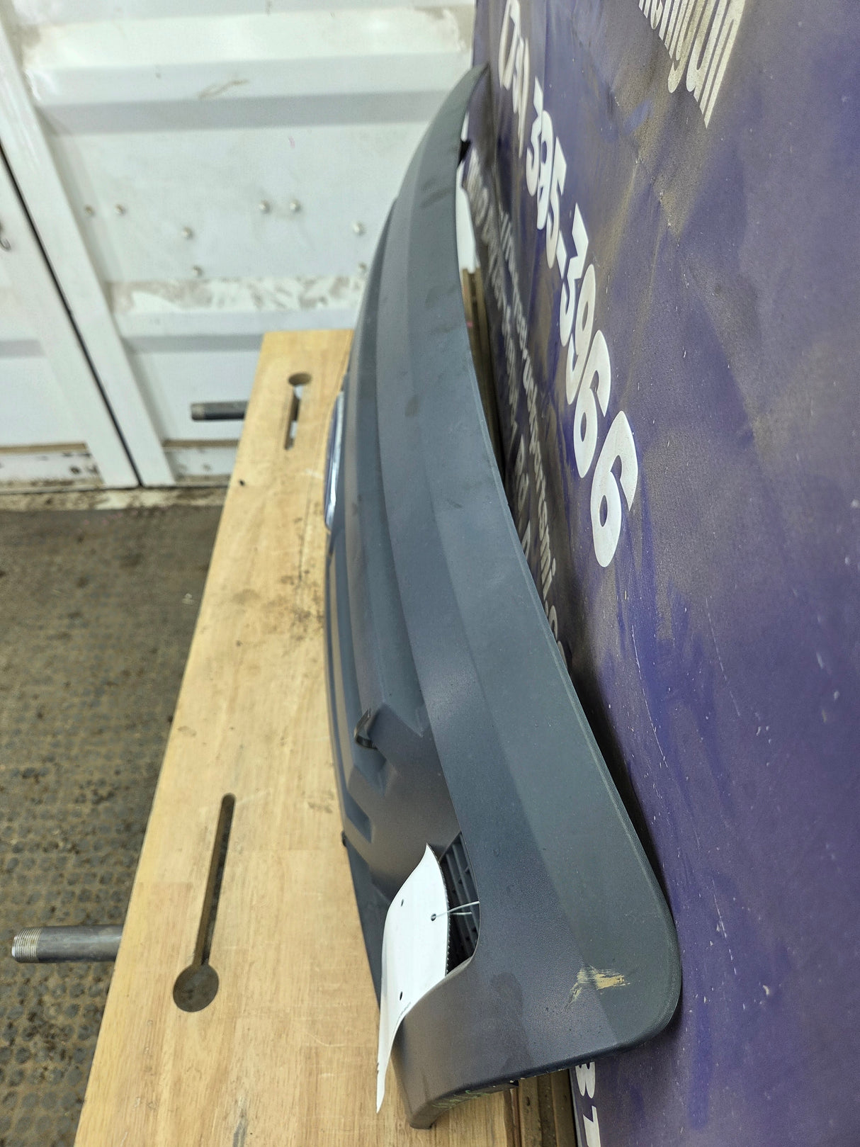 2009-2012 Ford F150 Grill XL - Black 9L3Z8200A