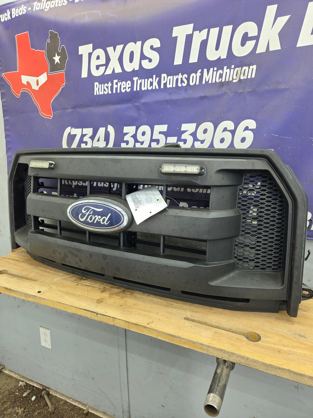2015-2017 Ford F150 Grill W/Active Air Shutter - Matte Black FL3Z8200AA
