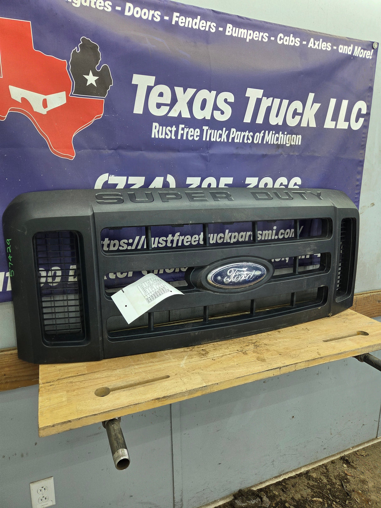 2008-2010 Ford Super Duty F250 F350 F450 F550 Grill Surround