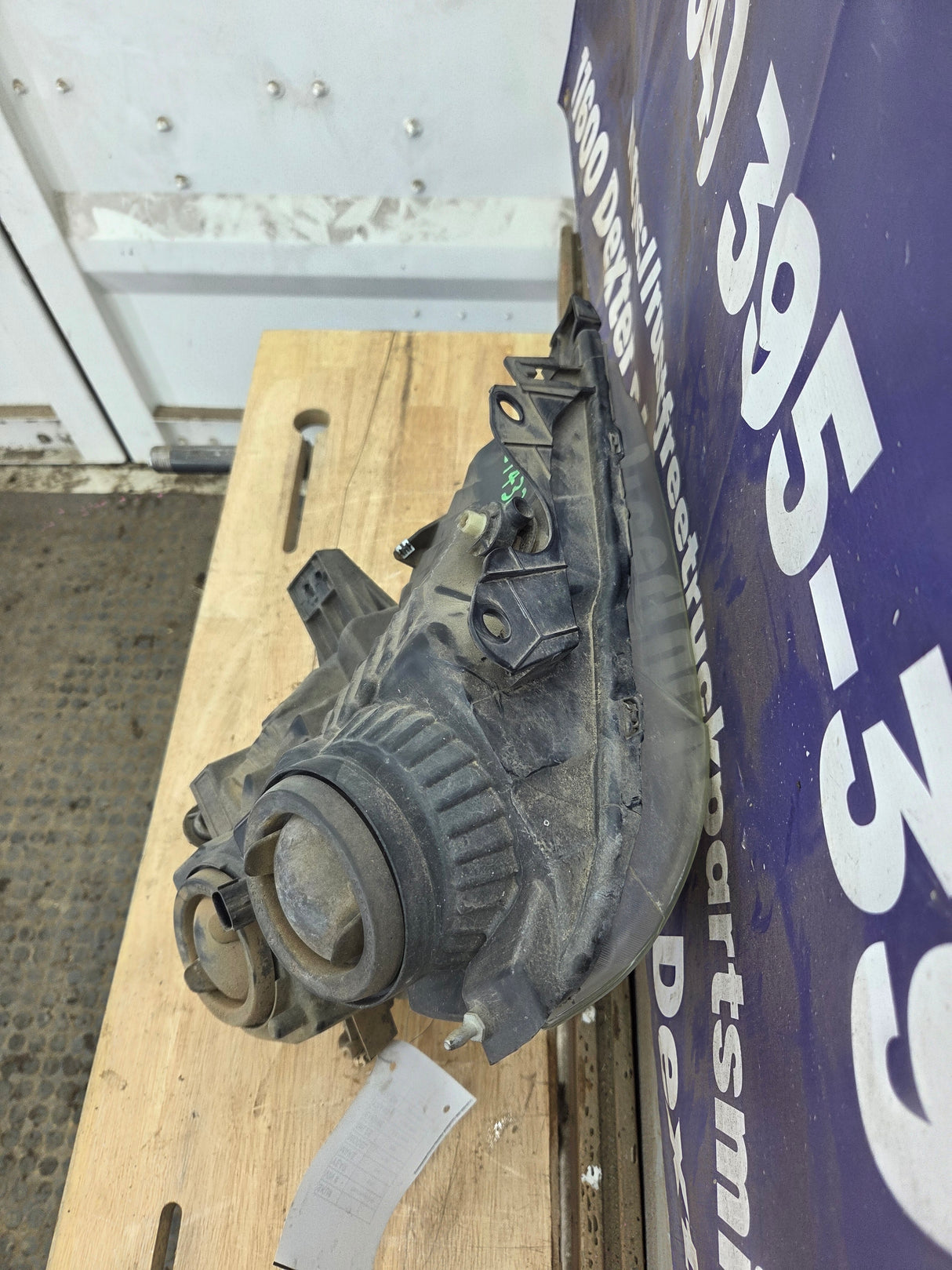 2015-2017 Ford F150 RH Passenger Side Headlight Halogen - FL3Z13008A-PFM