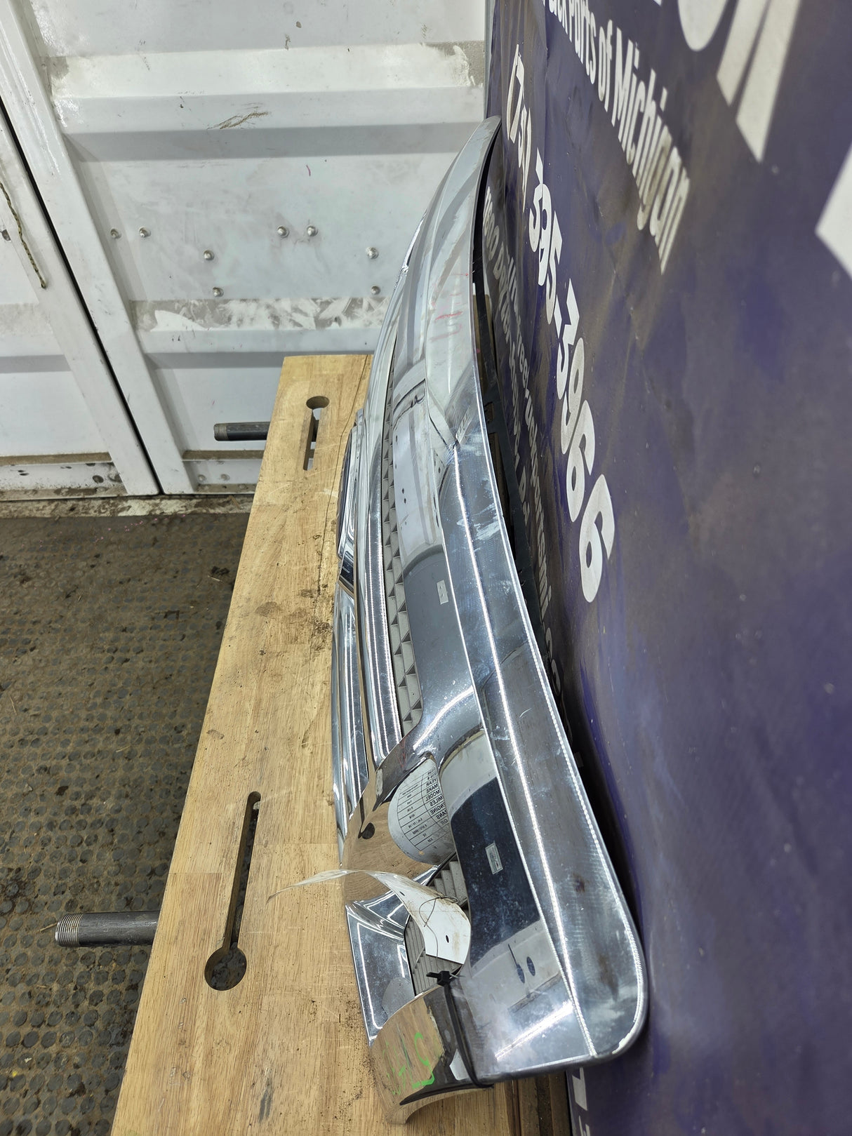 2009-2012 Ford F150 Grill XLT - Chrome 9L3Z8200D