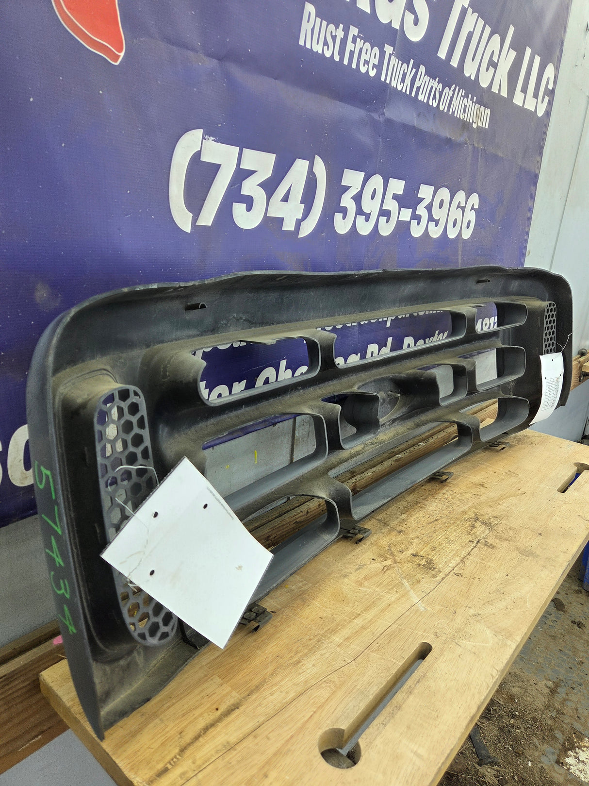 1999-2004 Ford Super Duty Excursion Grill F250 F350 F450 F550