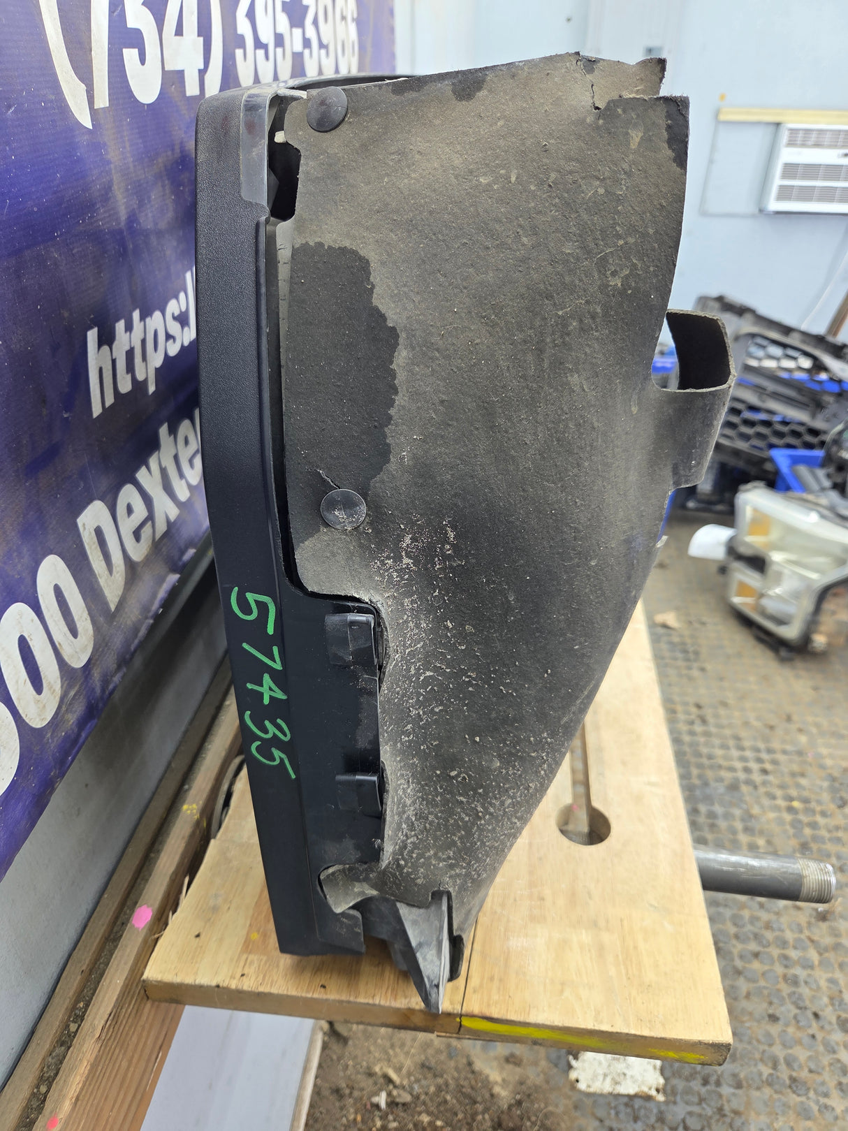 2015-2017 Ford F150 Grill W/Active Air Shutter - Matte Black FL3Z8200AA